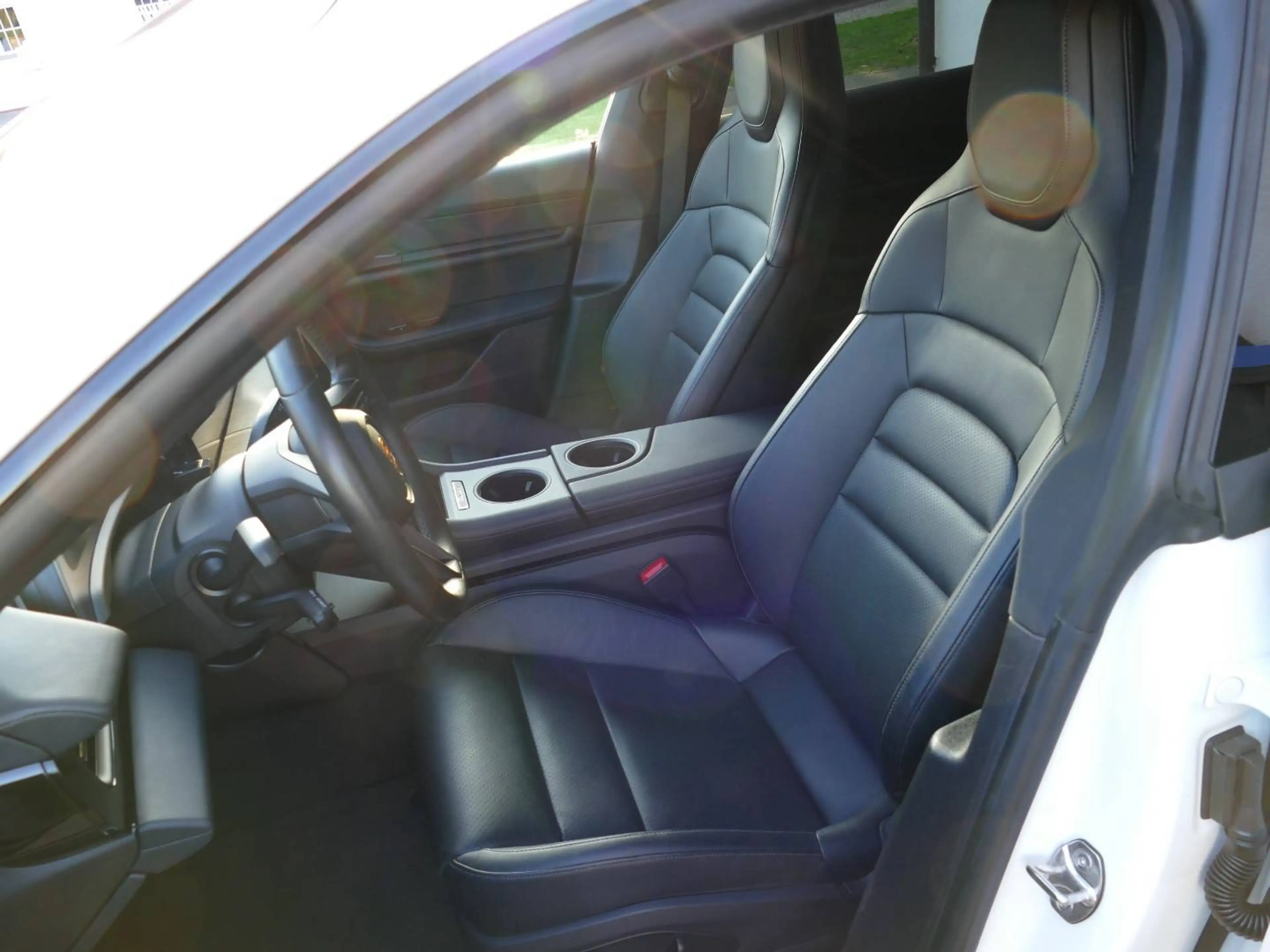Porsche Taycan 4S Performance Plus * ACC+Wärmepumpe+20"Turbo — photo 12