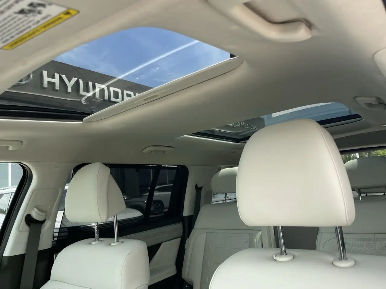 Hyundai SANTA FE photo Hyundai SANTA FE