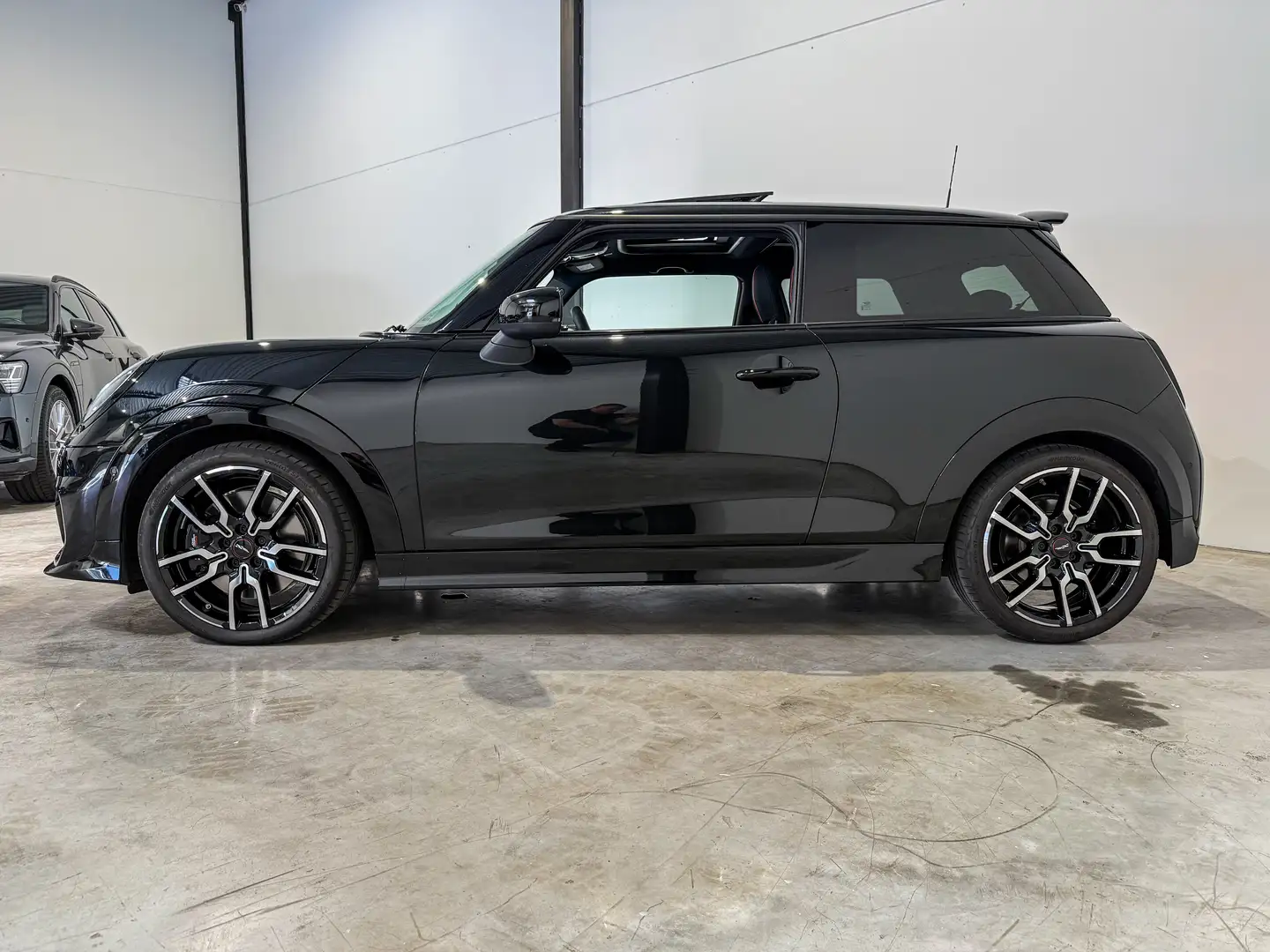 MINI Cooper S JCW | Camera | HUD | Keyless | Garantie Zwart - 2
