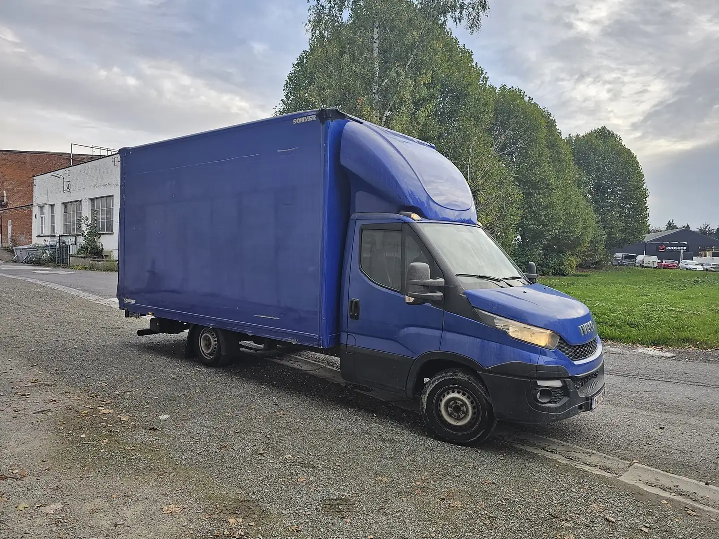 Iveco Daily 35C15 2.3 Turbo VGT Azul - 1