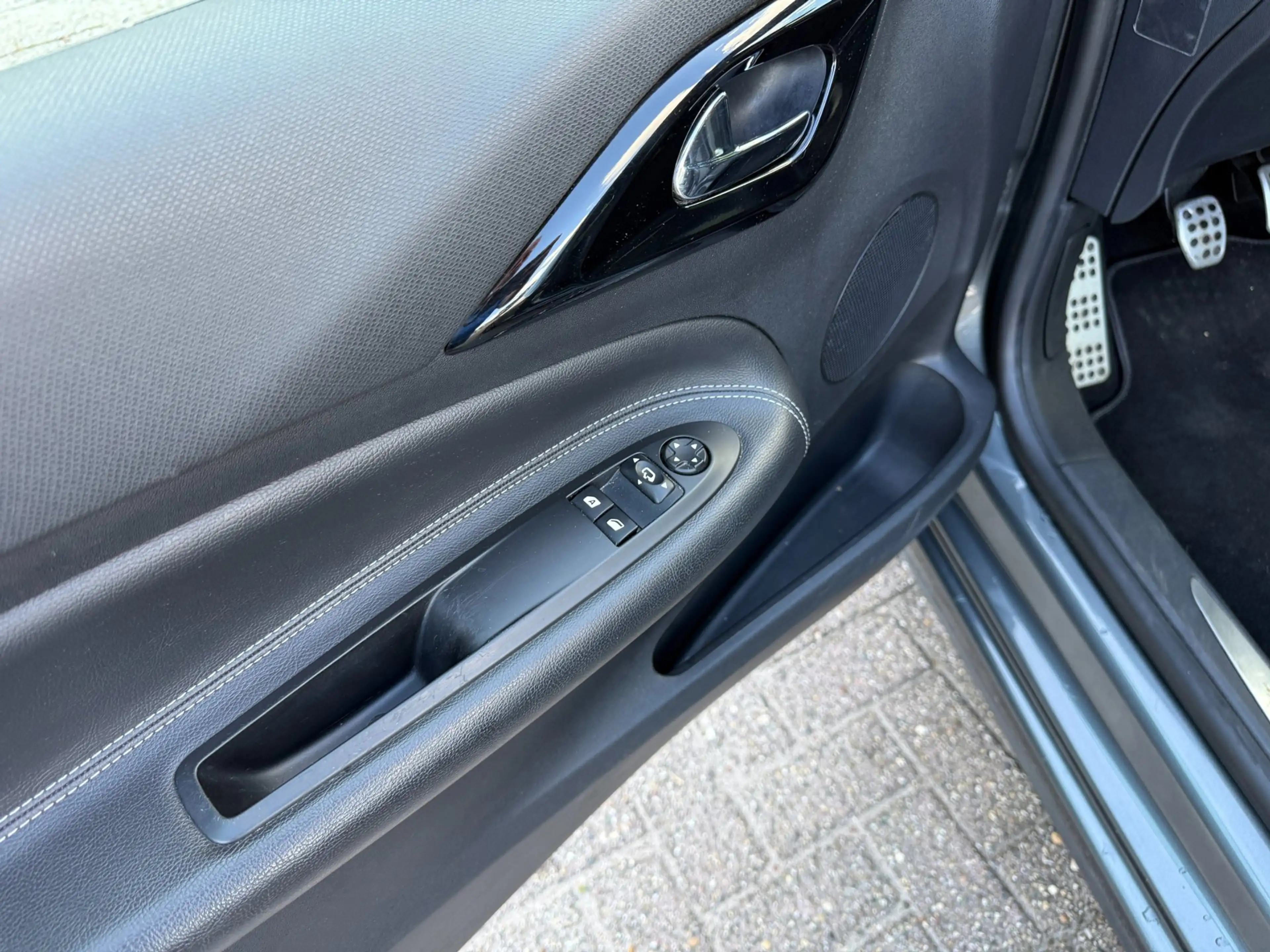 Citroen DS3 1.6 THP Ultra Prestige ECC CRUISE NAVI LMV PDC — photo 12