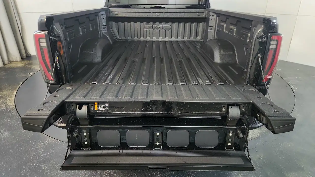 GMC Sierra 2500HD снимка GMC Sierra 2500HD