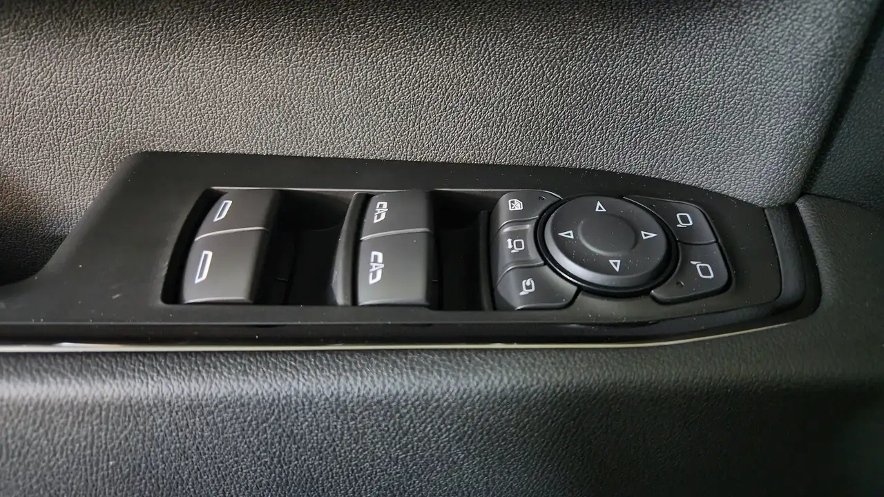 GMC Sierra 2500HD снимка GMC Sierra 2500HD