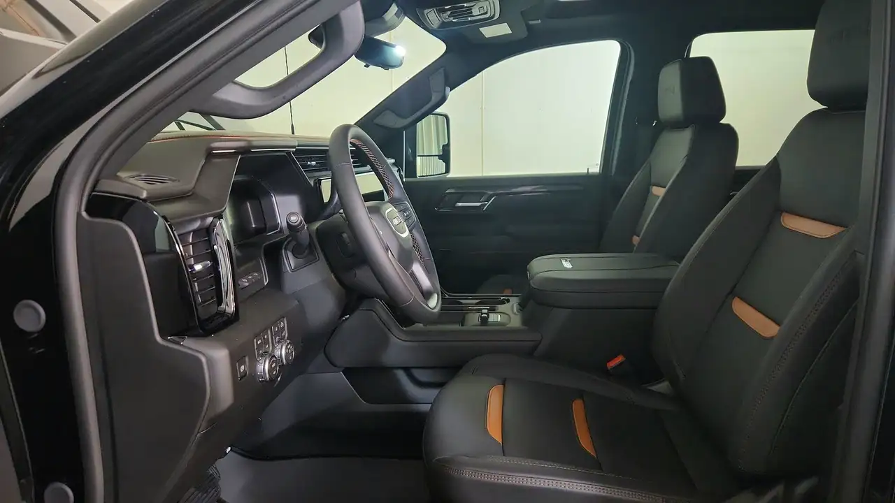 GMC Sierra 2500HD снимка GMC Sierra 2500HD