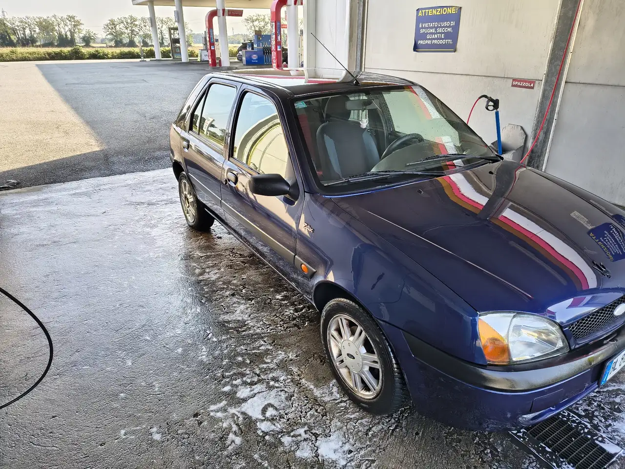 Ford Fiesta 5p 1.2 16v Zetec, foto 2