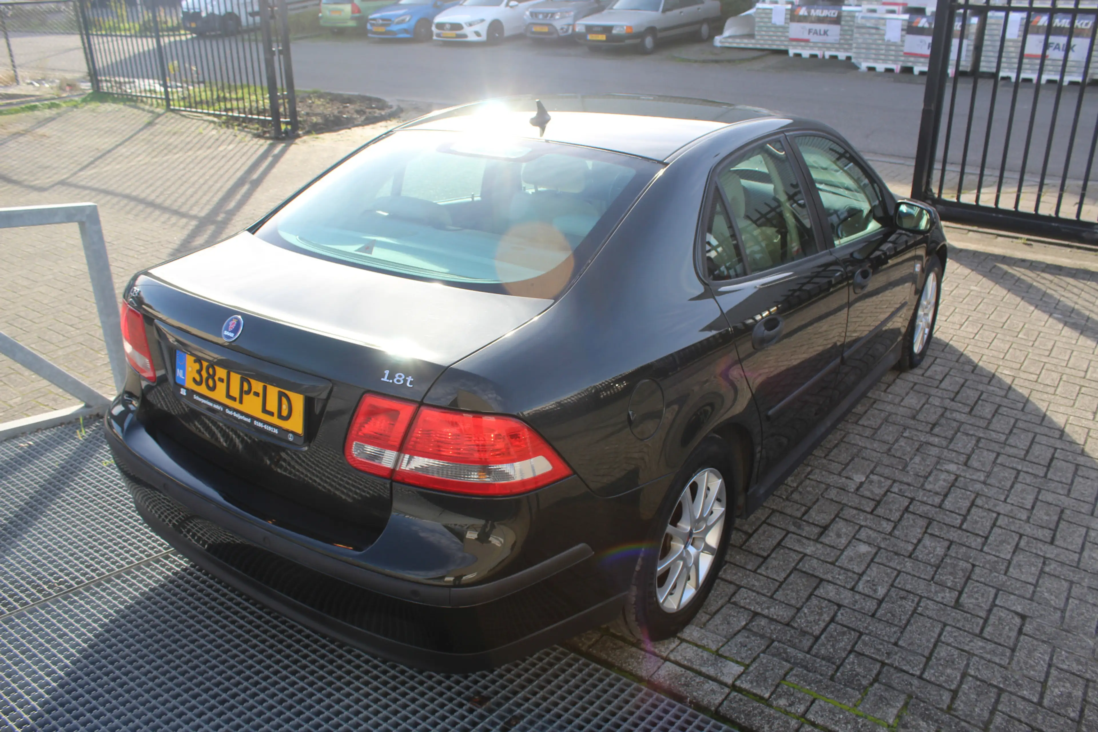 Saab 9-3 Sport Sedan 1.8t Vector Automaat Orig. NL auto /Cl — photo 3