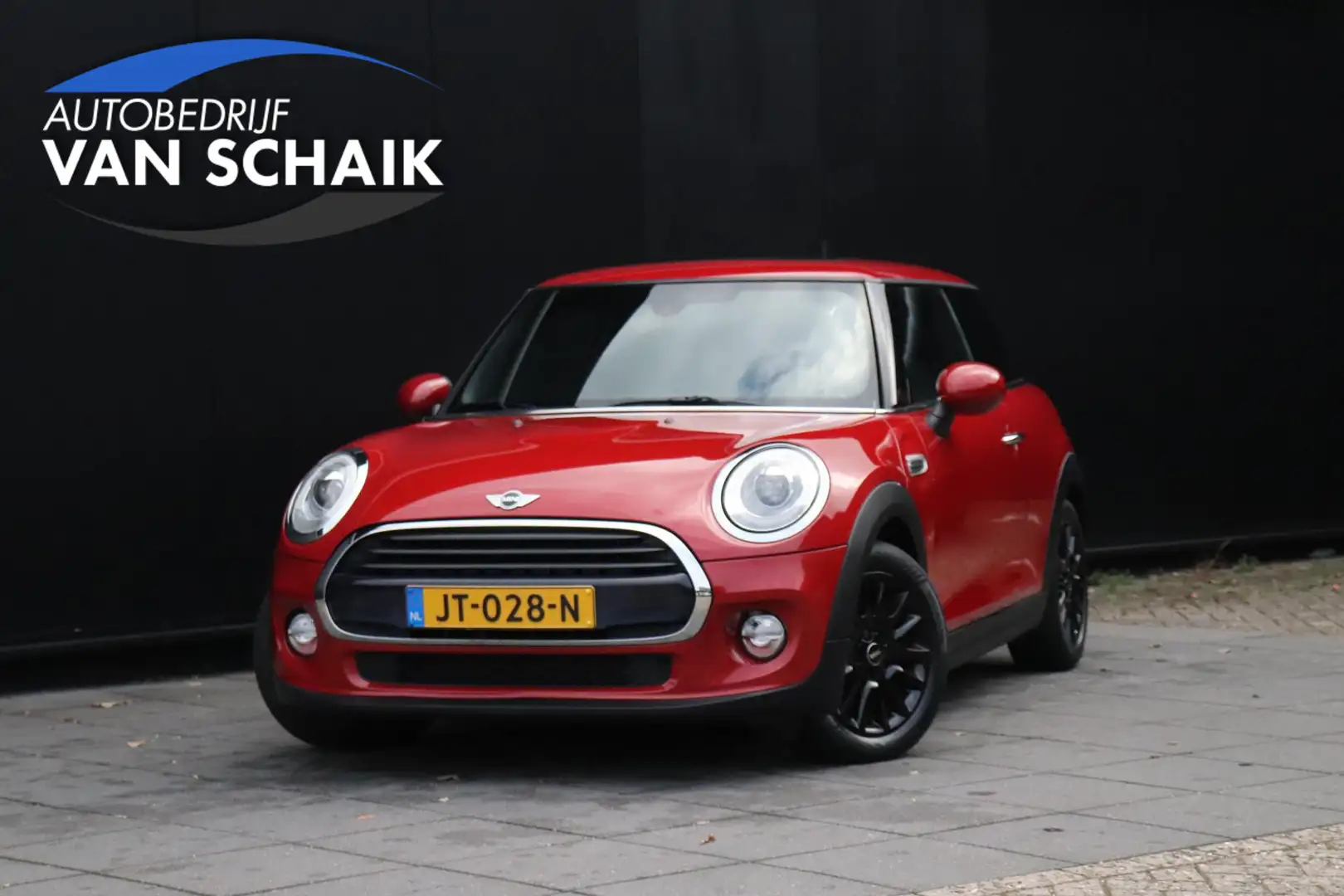 MINI Cooper Mini 1.5 136 PK Business | PANO-DAK | HALF LEDER | Rot - 1