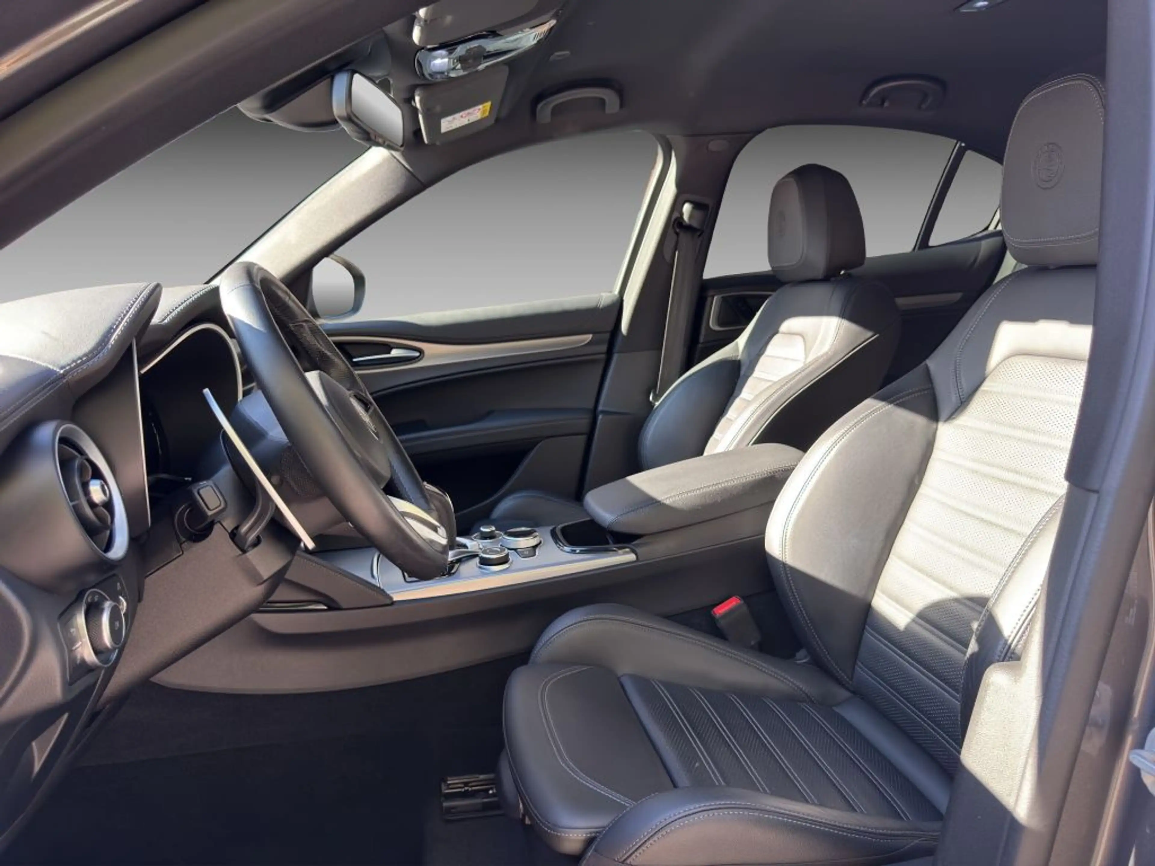 Alfa Romeo Stelvio STELVIO VELOCE FACELIFT PREMIUM ASSISTENZ AHK — photo 10