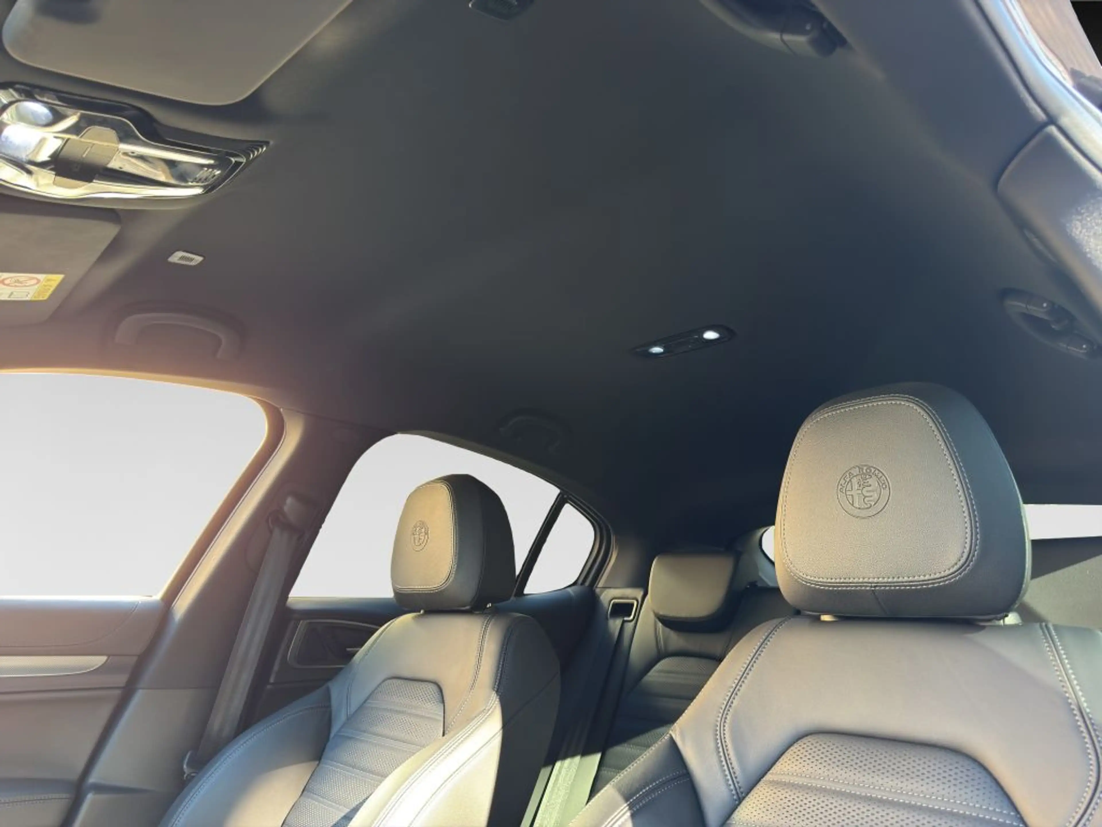 Alfa Romeo Stelvio STELVIO VELOCE FACELIFT PREMIUM ASSISTENZ AHK — photo 12