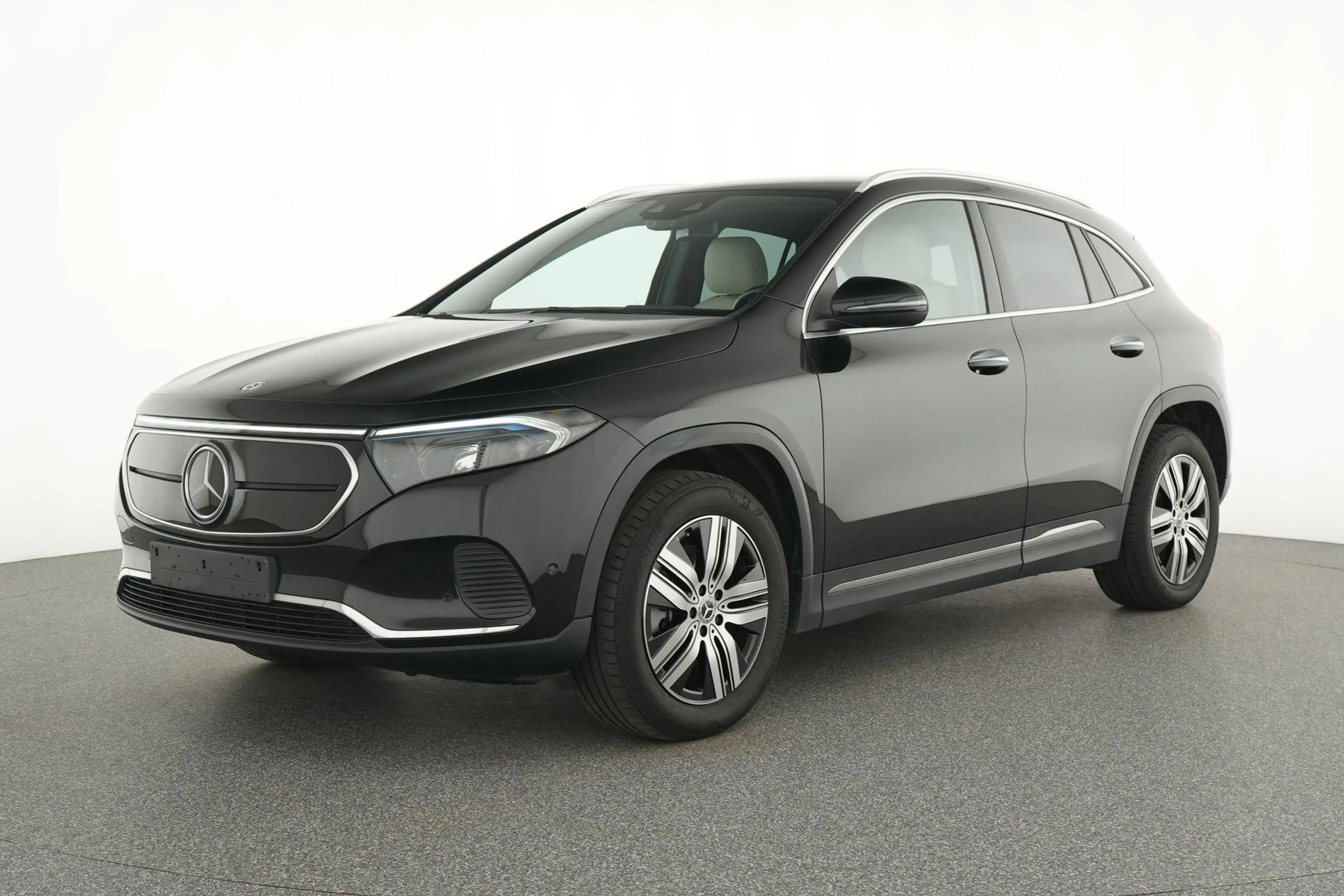 Mercedes-Benz EQA 350 4MATIC Luxury Line EQA 350 4MATIC