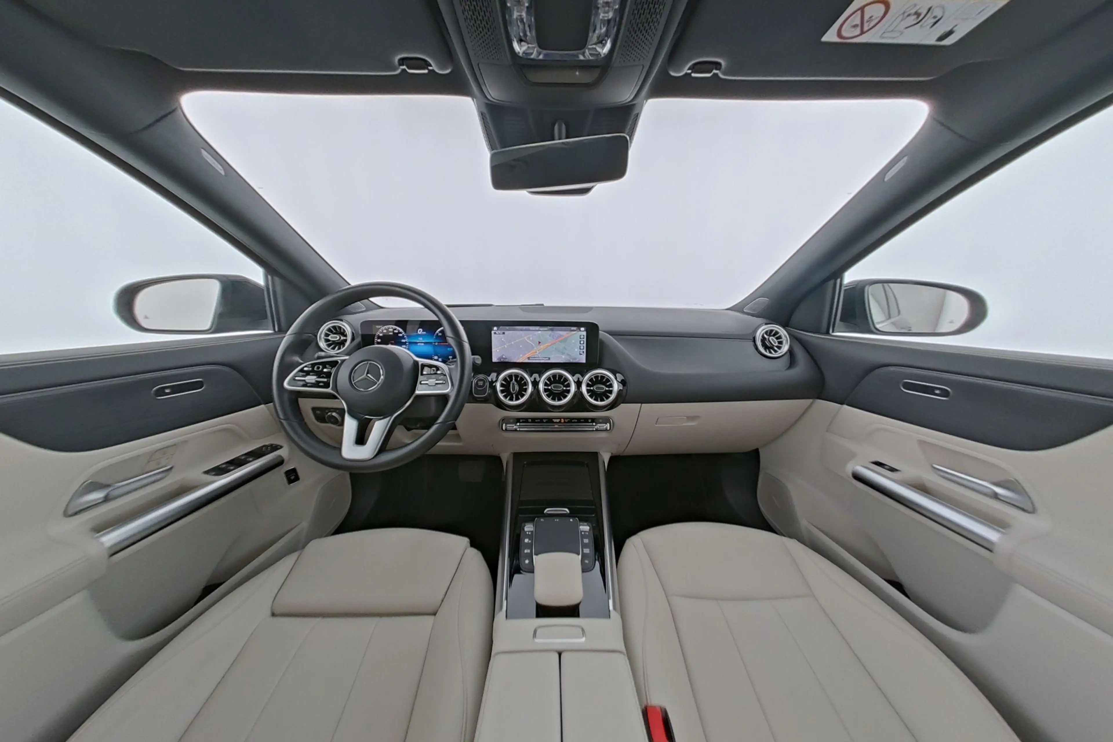 Mercedes-Benz EQA 350 4MATIC Luxury Line EQA 350 4MATIC — photo 12