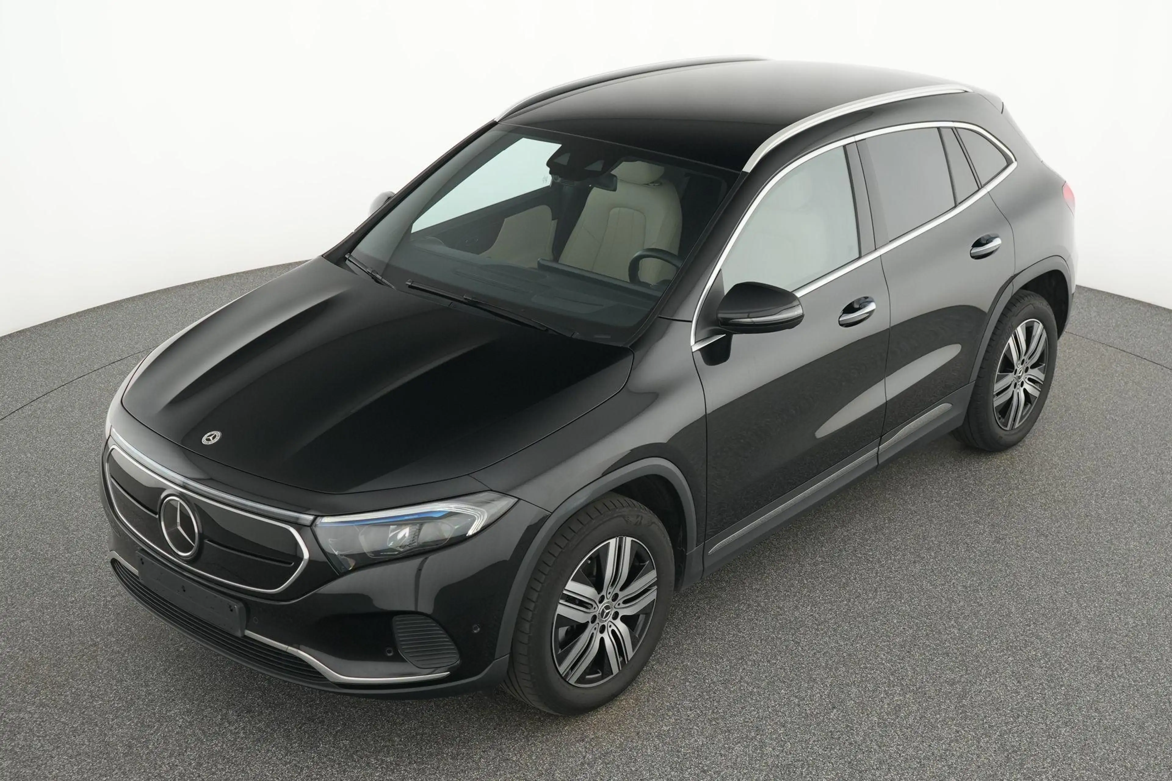 Mercedes-Benz EQA 350 4MATIC Luxury Line EQA 350 4MATIC — photo 11