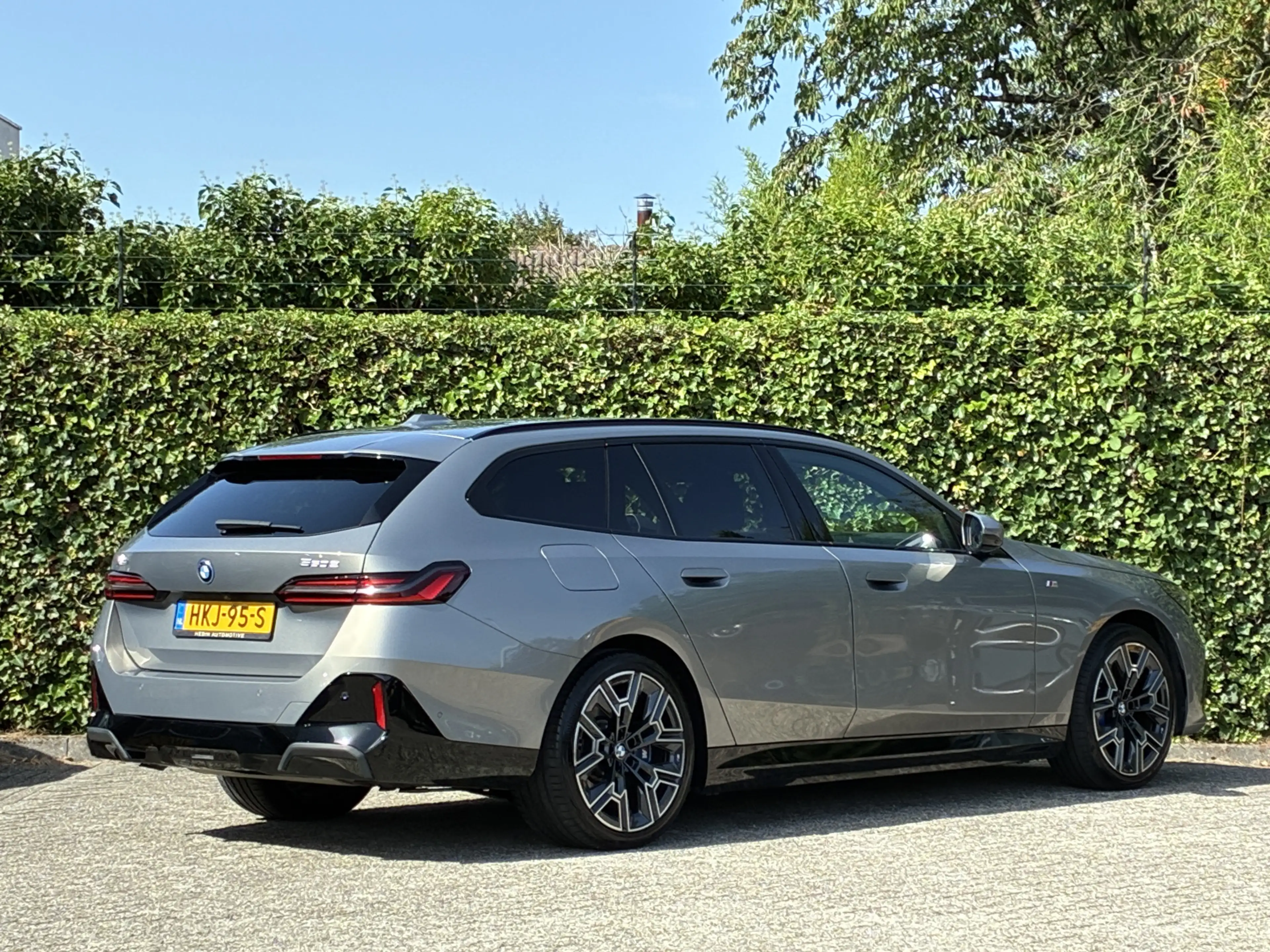 BMW 550 5-serie Touring 550e xDrive | M-Sport Pro | CoPilo — photo 3