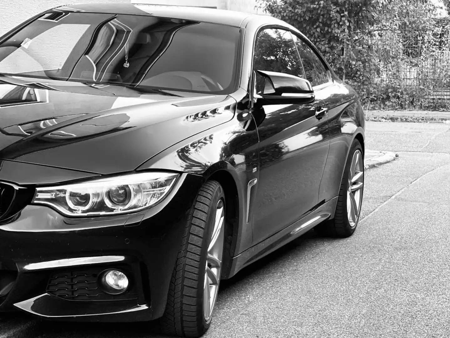 BMW 420 4er Coupe Diesel 420d Coupe Sport-Aut. Modern Line Schwarz - 1