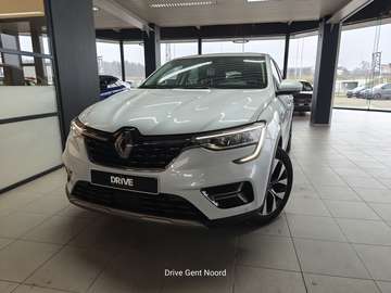 E-Tech Full Hybrid Evolution *Dode-Hoek/Camera*