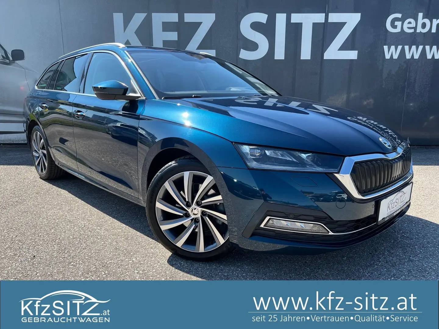 Skoda Octavia Combi 2,0 TDI Style DSG| NP € 51.000 Blau - 1