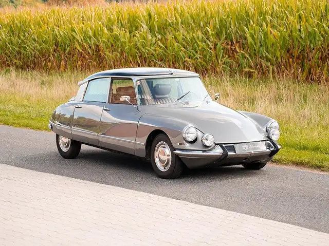Citroen DS DS 21 - Vollständig restaurierter Zustand!
