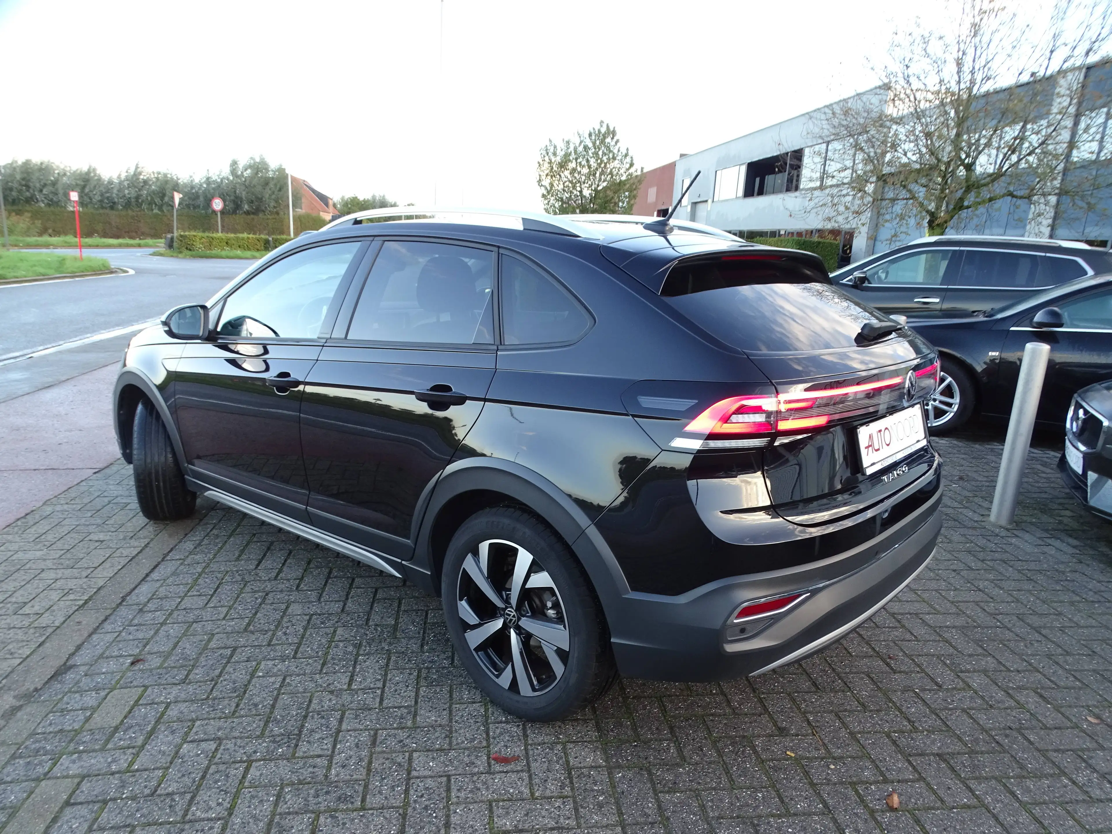 Volkswagen Taigo Taigo 1.5 TSI Style Sport DSG — photo 4