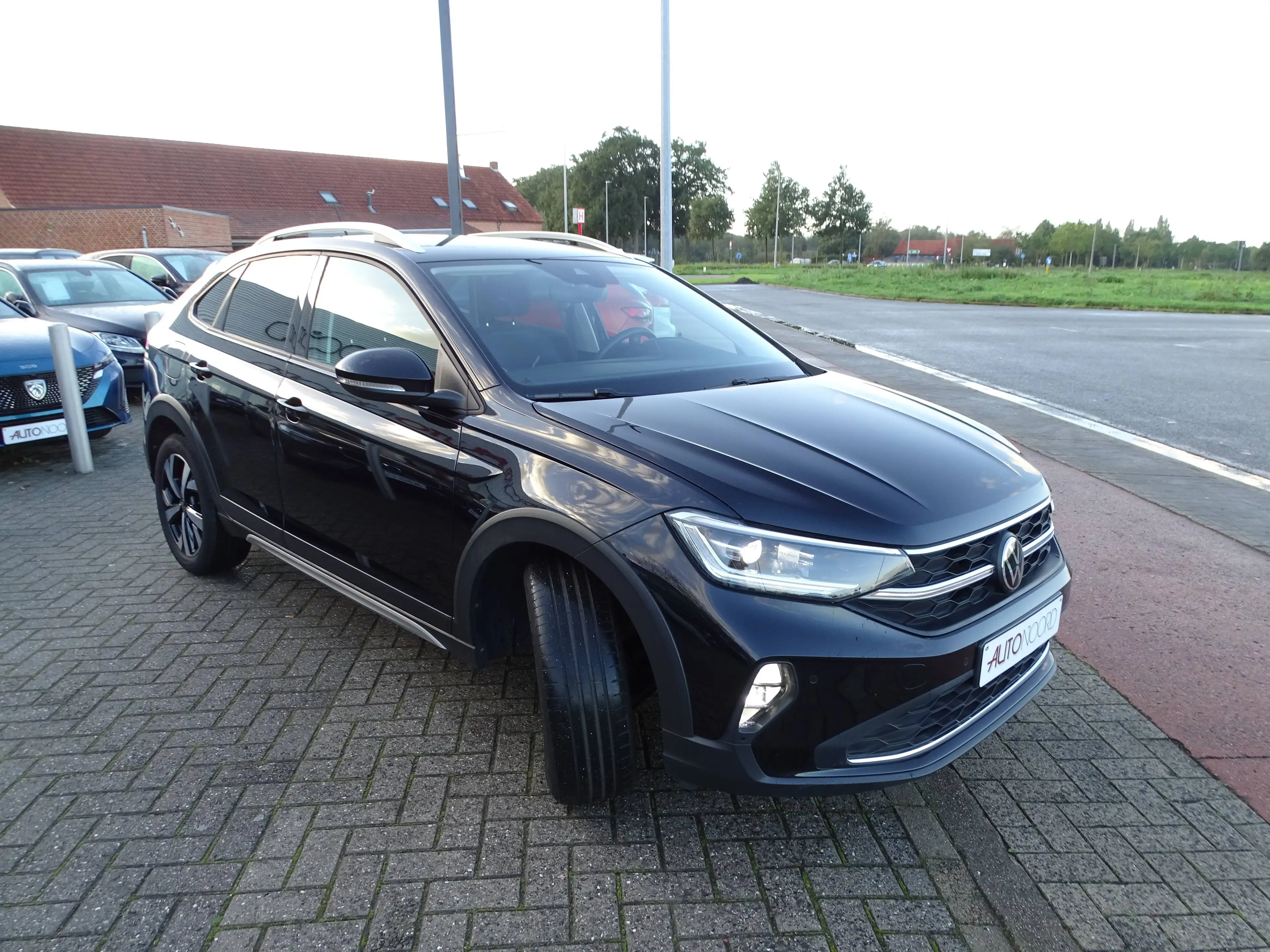 Volkswagen Taigo Taigo 1.5 TSI Style Sport DSG — photo 2