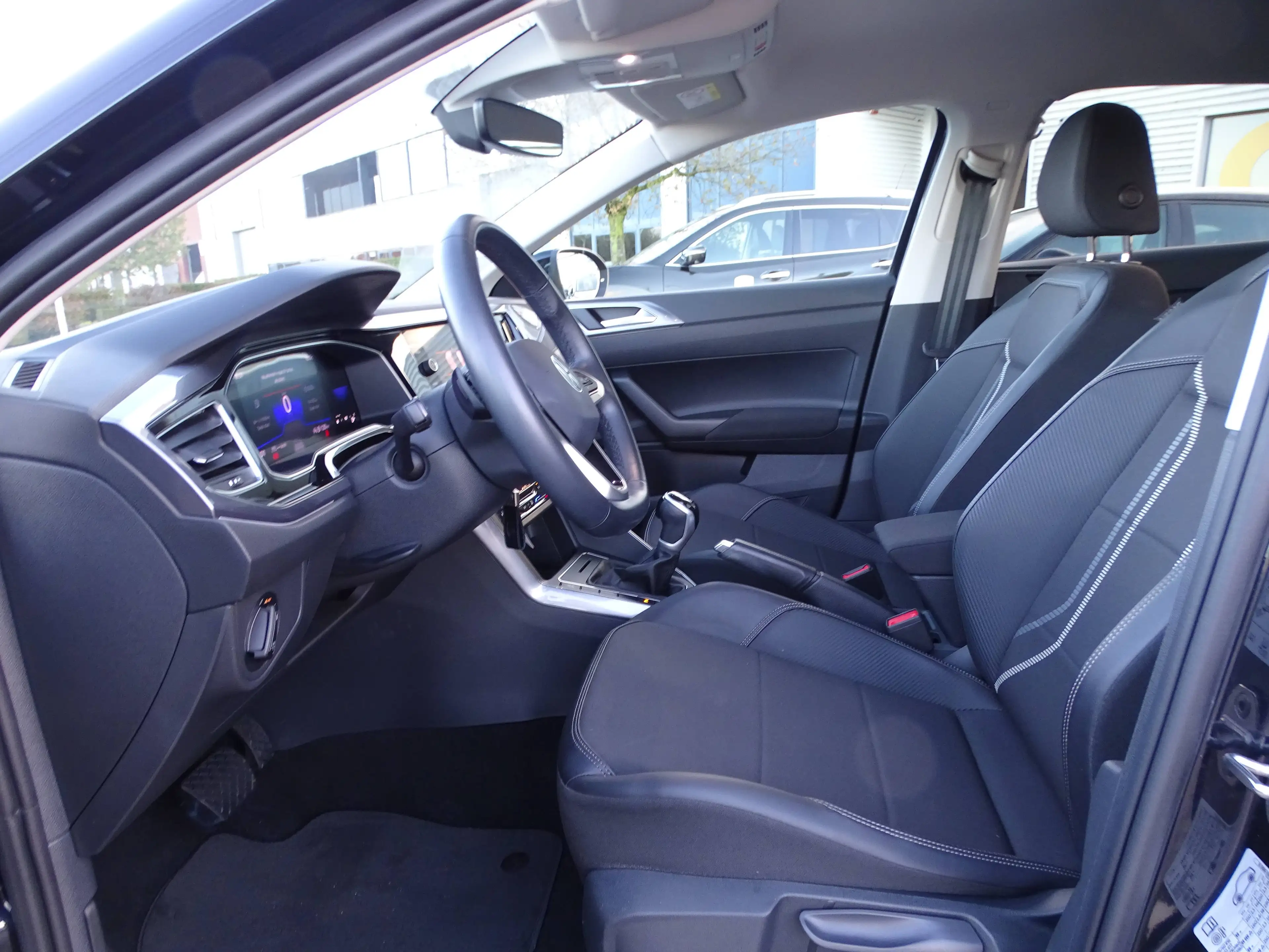 Volkswagen Taigo Taigo 1.5 TSI Style Sport DSG — photo 7
