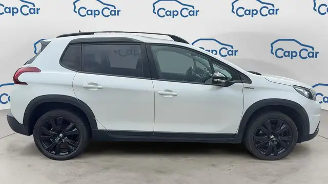 Peugeot 2008 view 4
