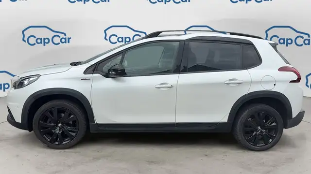 Peugeot 2008 view 2