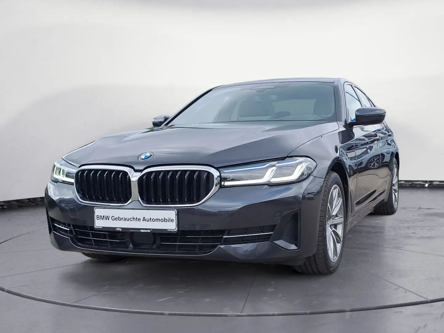 BMW 540 i xDrive Aktive Geschw. Head Up aktive Sitzbe Grijs - 2