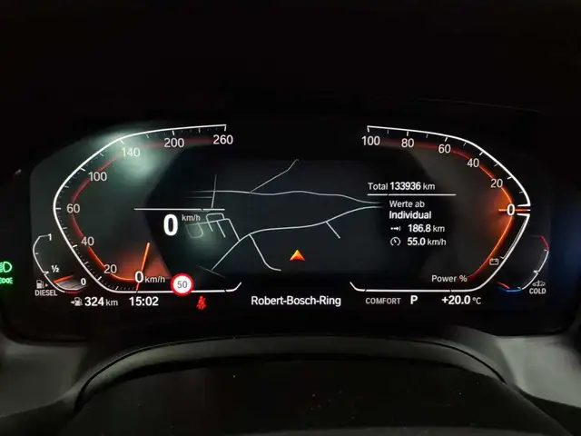 BMW 3 Series view 11