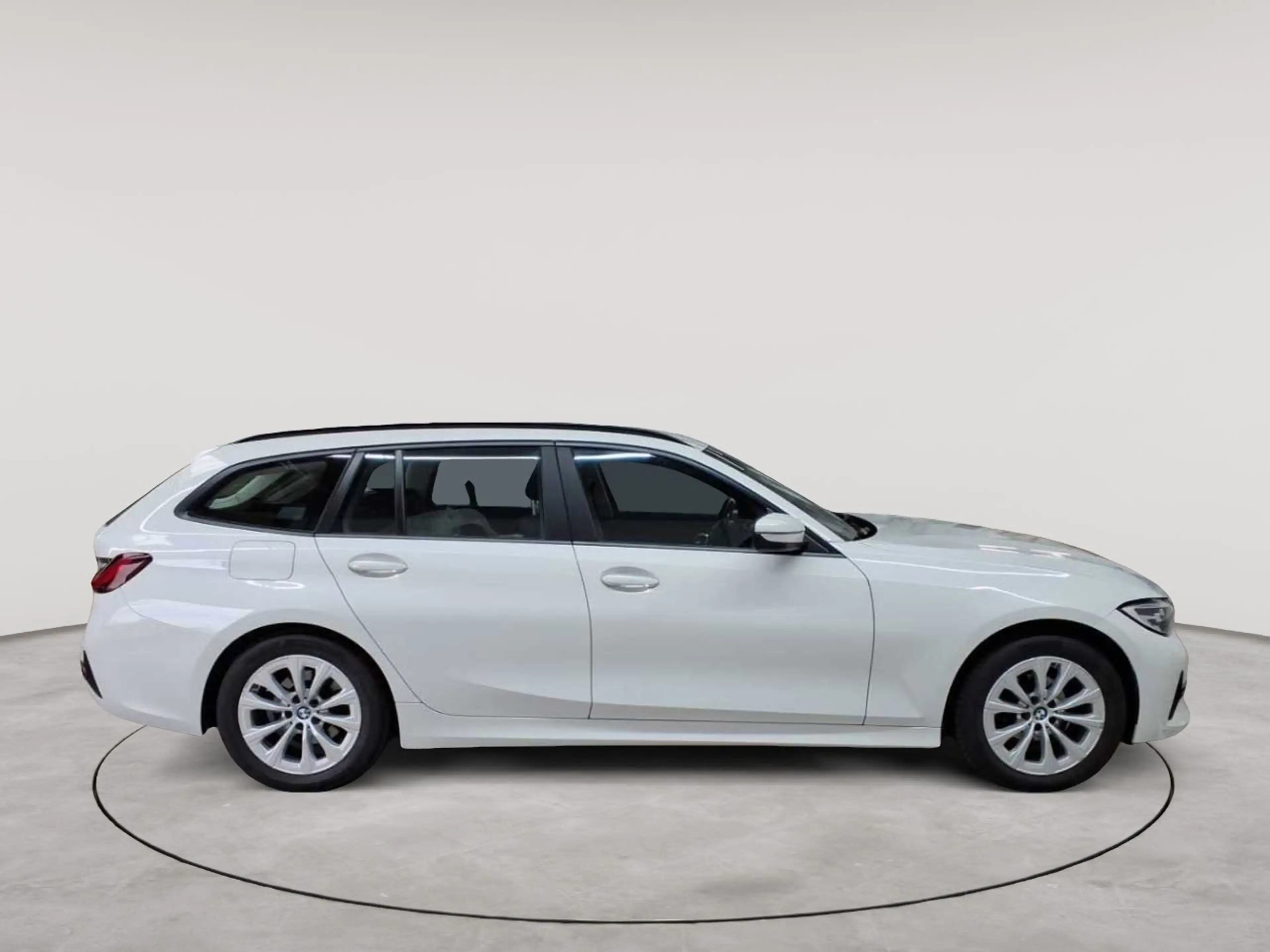 BMW 316 316d Touring Aut. — photo 3