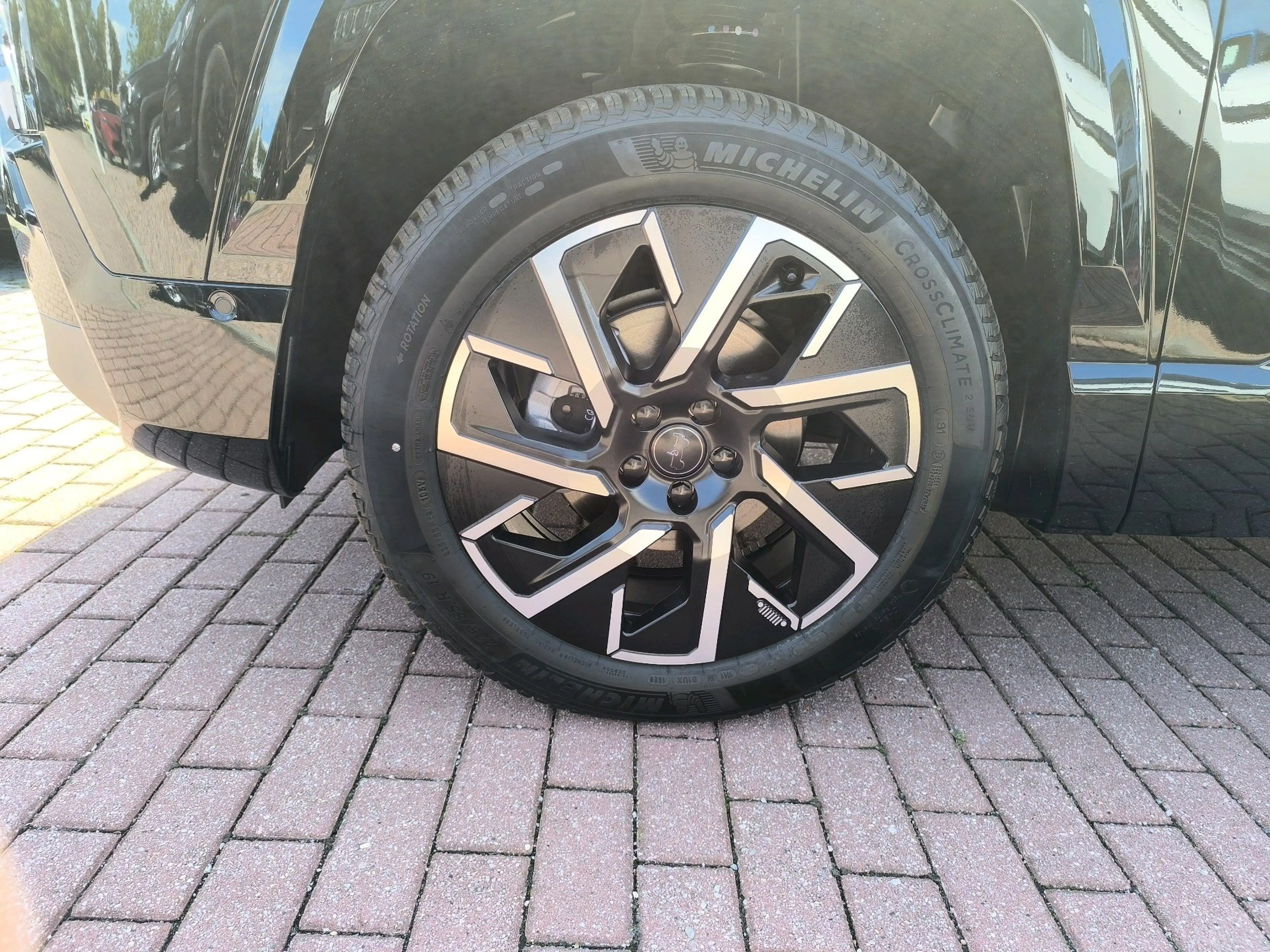 Jeep Compass E-Hybrid 1.2 eDCT 107 kW First Edition — photo 7