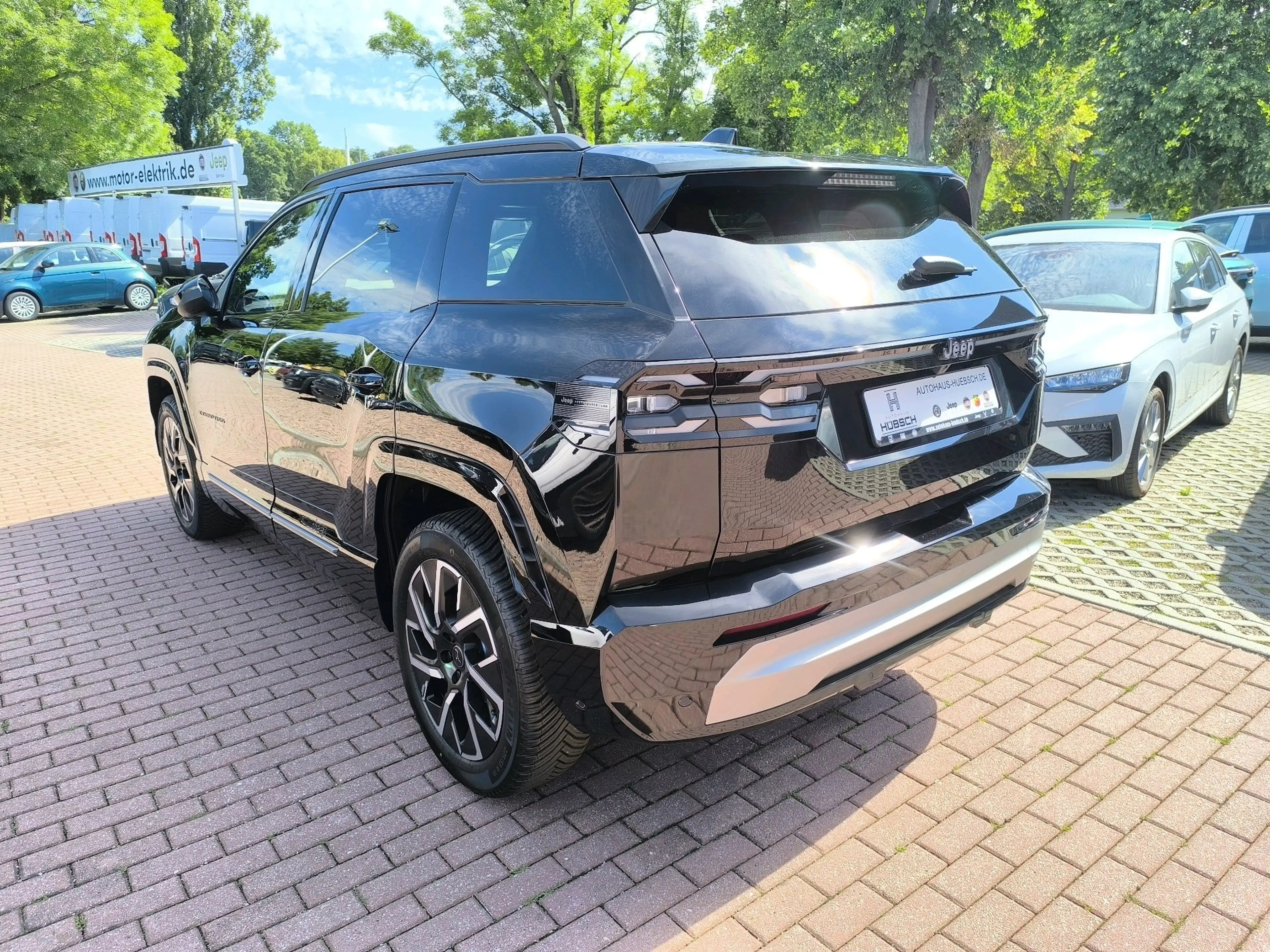 Jeep Compass E-Hybrid 1.2 eDCT 107 kW First Edition — photo 5
