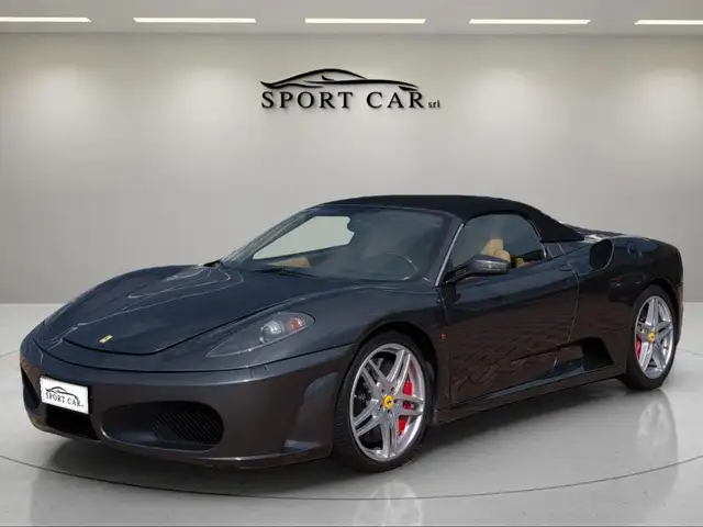 Ferrari F430 view 9