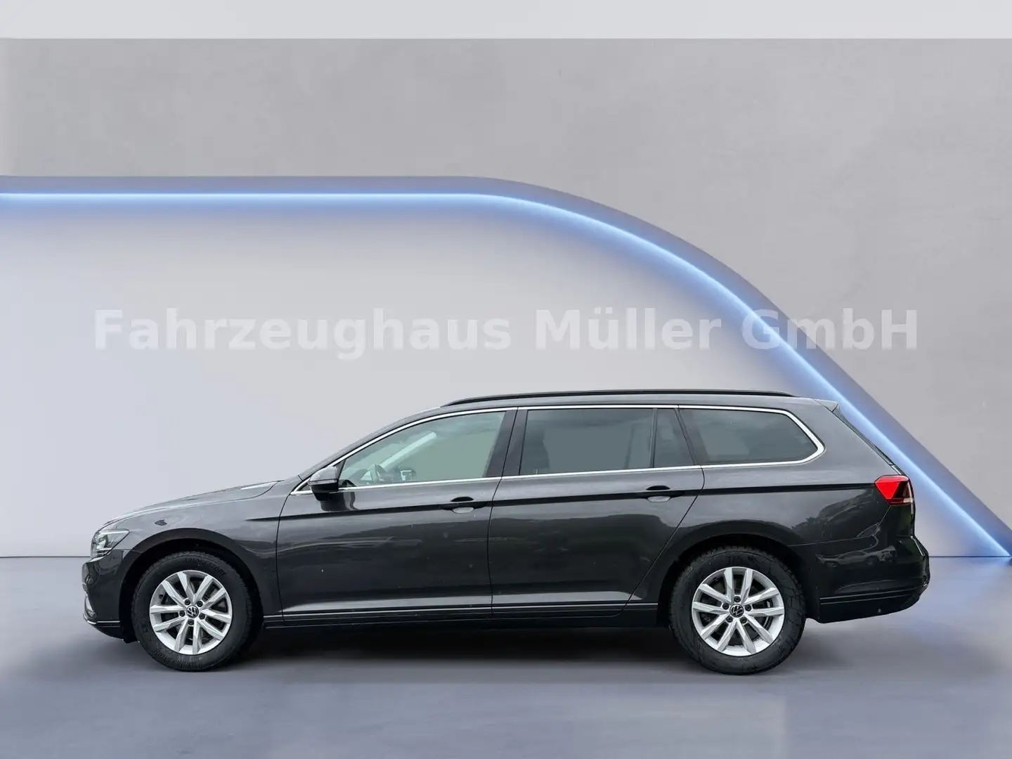 Volkswagen Passat Variant DSG,Navi, LED Grau - 2