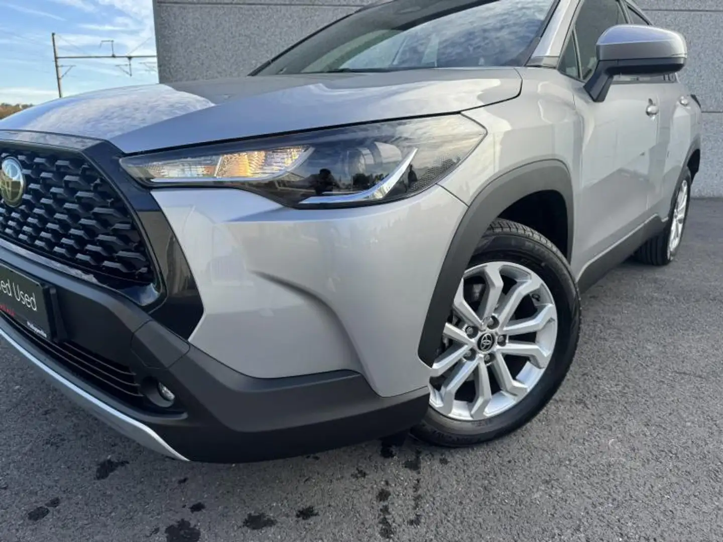 Toyota Corolla Cross 1.8 Hybrid 2WD CVT Dynamic Argent - 2