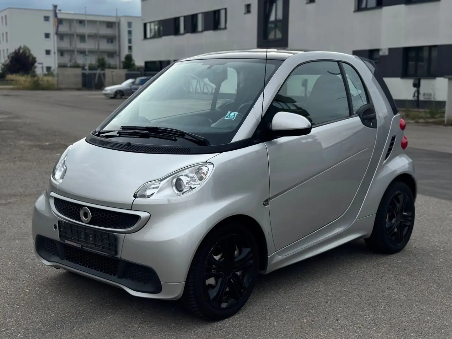 smart forTwo Diesel Autom. Pano Klima Servo Sitzhzg Silber - 1