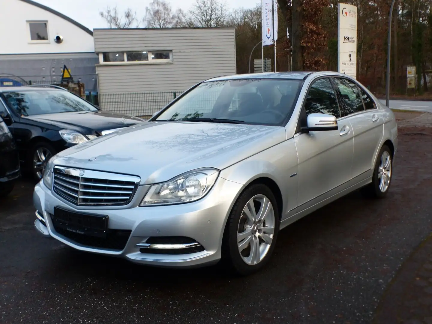Mercedes-Benz C 200 C200 CGI Limousine Elegance Aut. Nav Shz Pts Zilver - 1