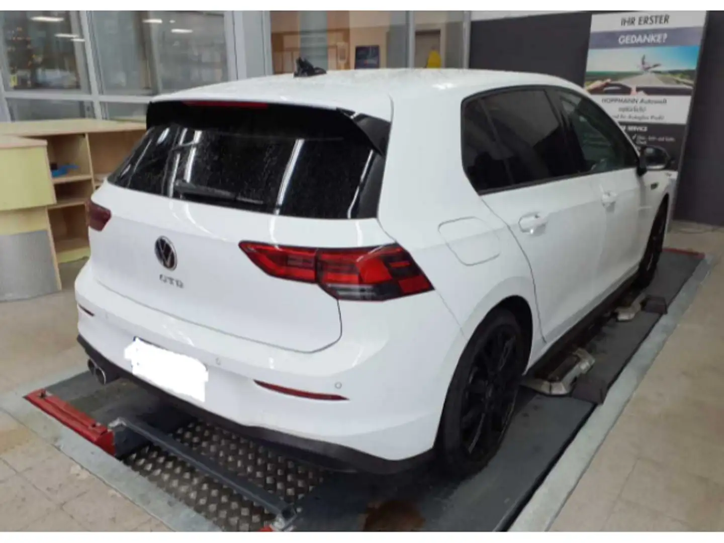 Volkswagen Golf VIII 2.0 TDI GTD DSG Black Front Assist LED Weiß - 2