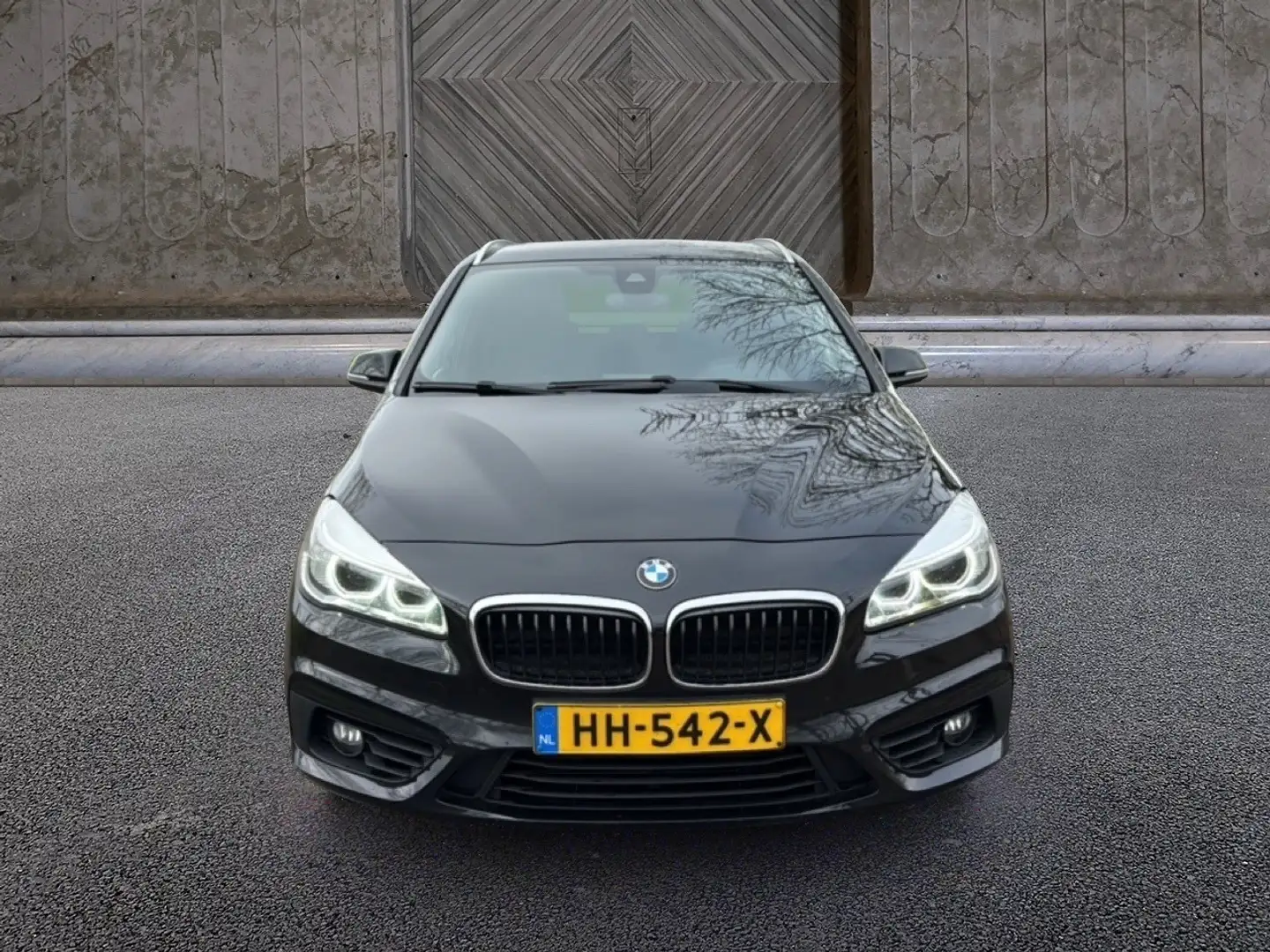 BMW 218 2-serie Active Tourer 218i Sport Schwarz - 2
