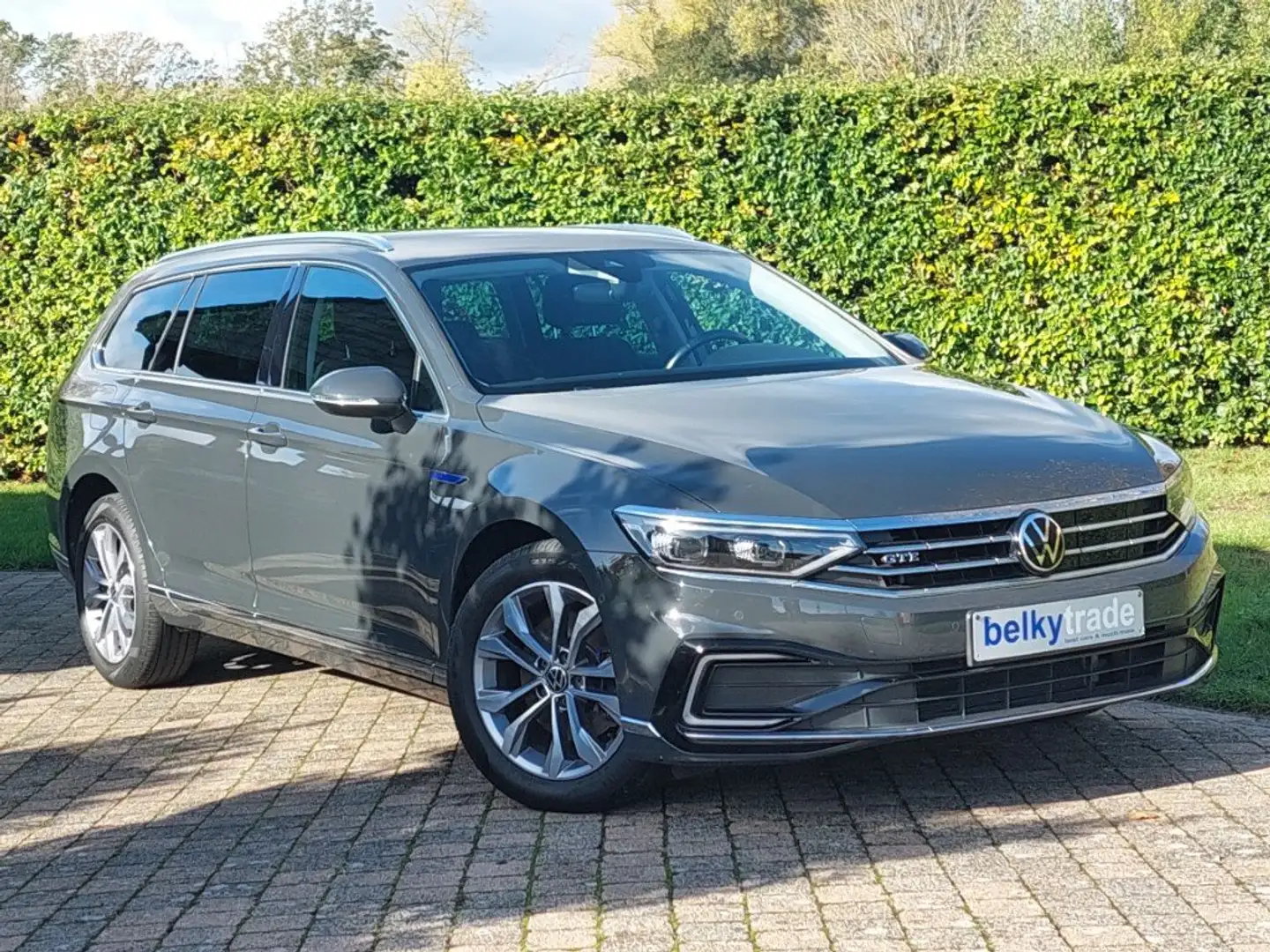 Volkswagen Passat Variant GTE -DSG - Navi -Zetelverwarm. -Camera -Matrix LED - 1
