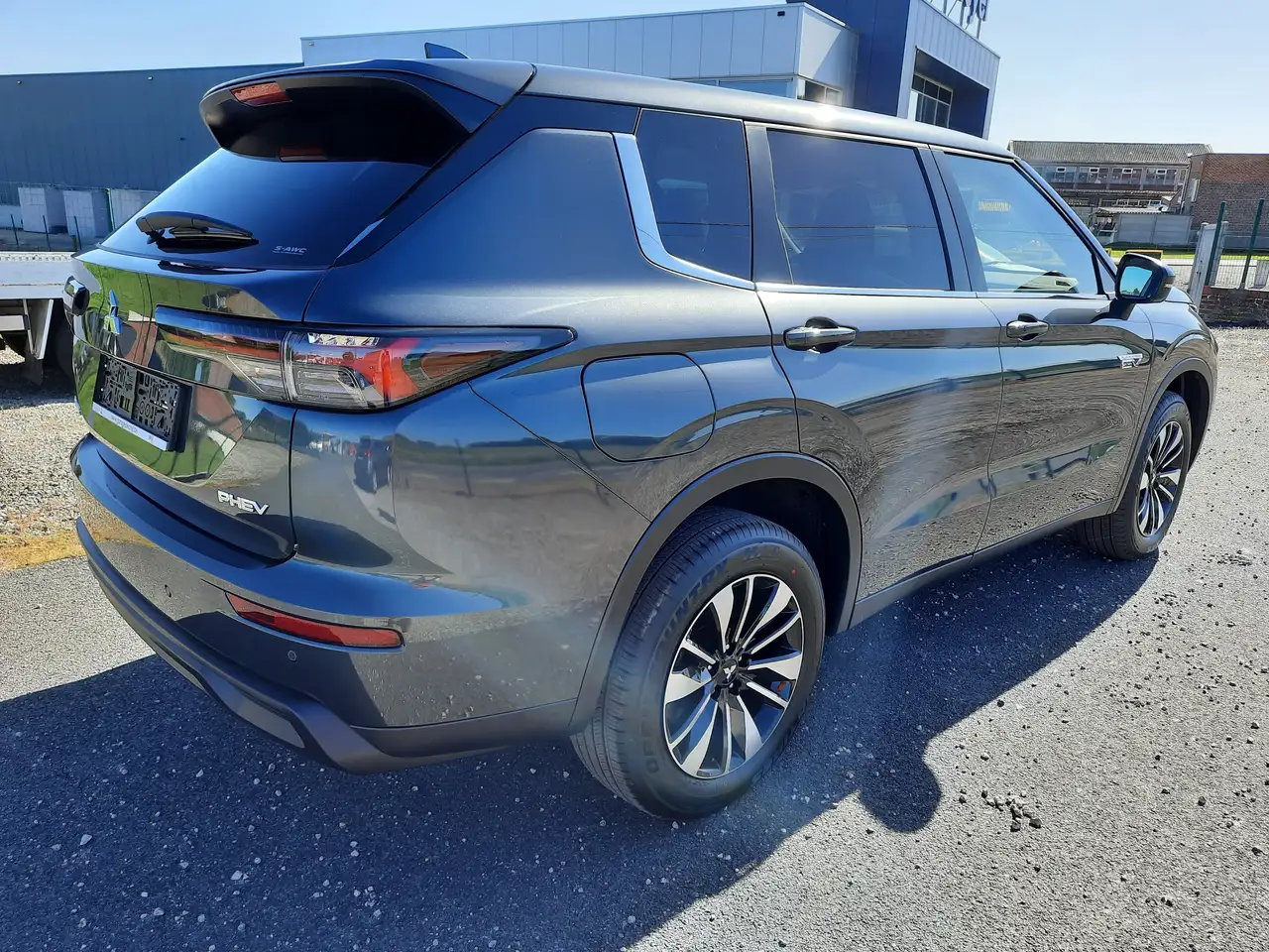 Mitsubishi Outlander 2026