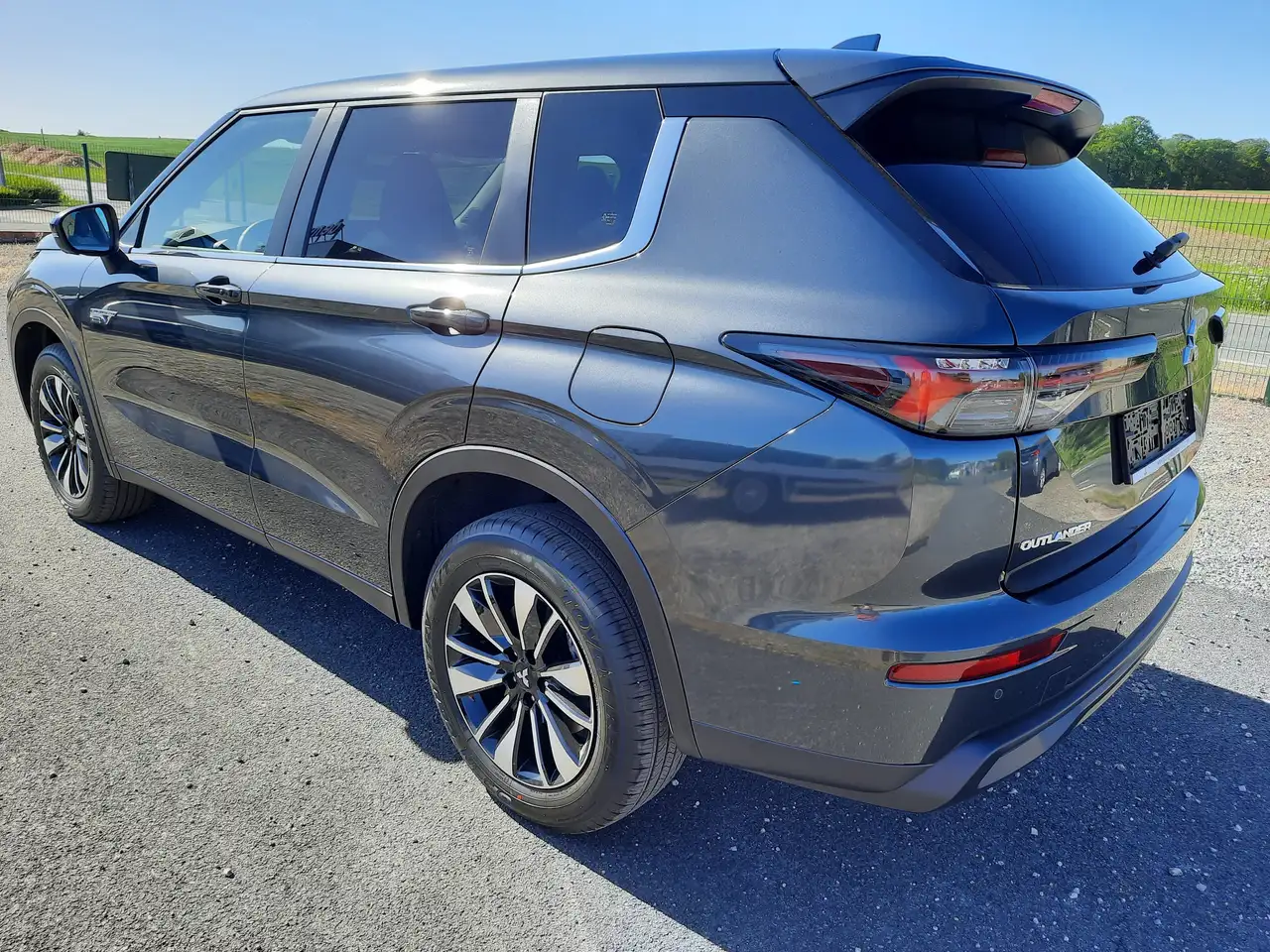 Mitsubishi Outlander 2026