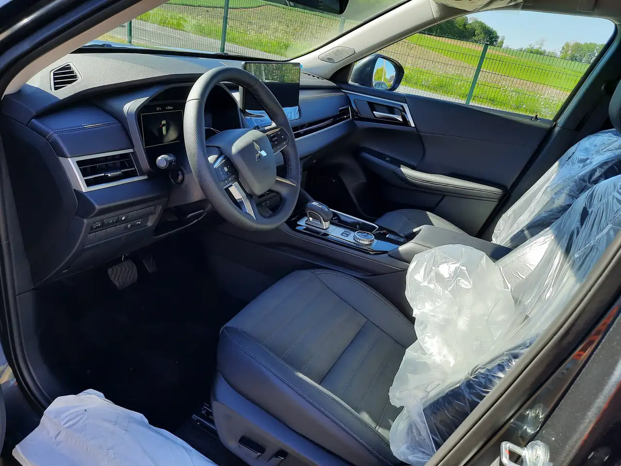 Mitsubishi Outlander 2026