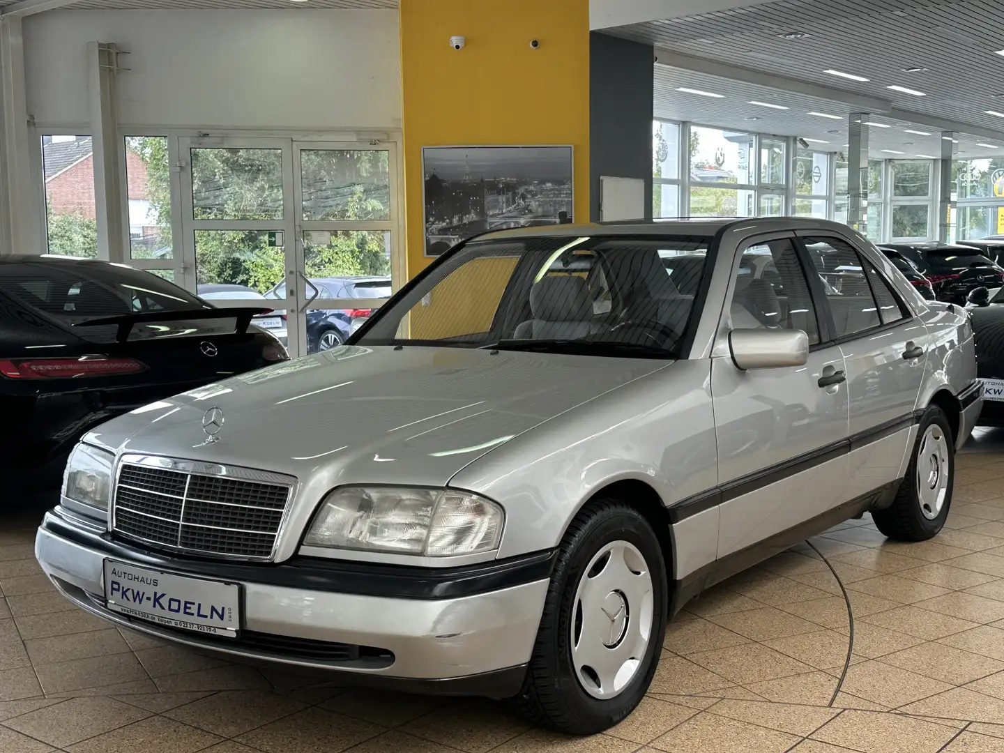 Mercedes-Benz C 180 II.HAND TOP-ZUSTAND *ESSD* Argent - 1