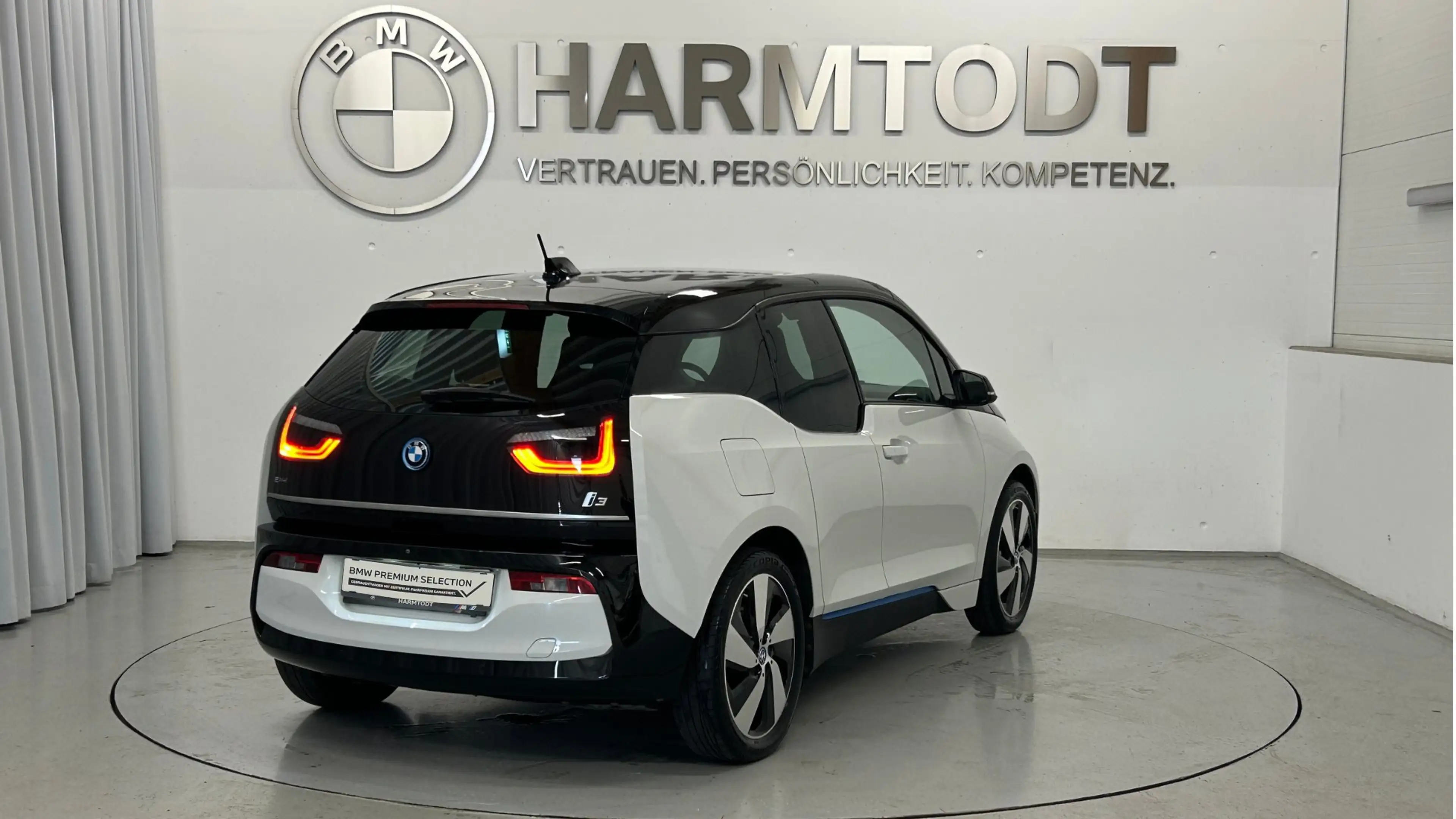 BMW i3 *Komfort Paket / Navi PRO* — photo 5