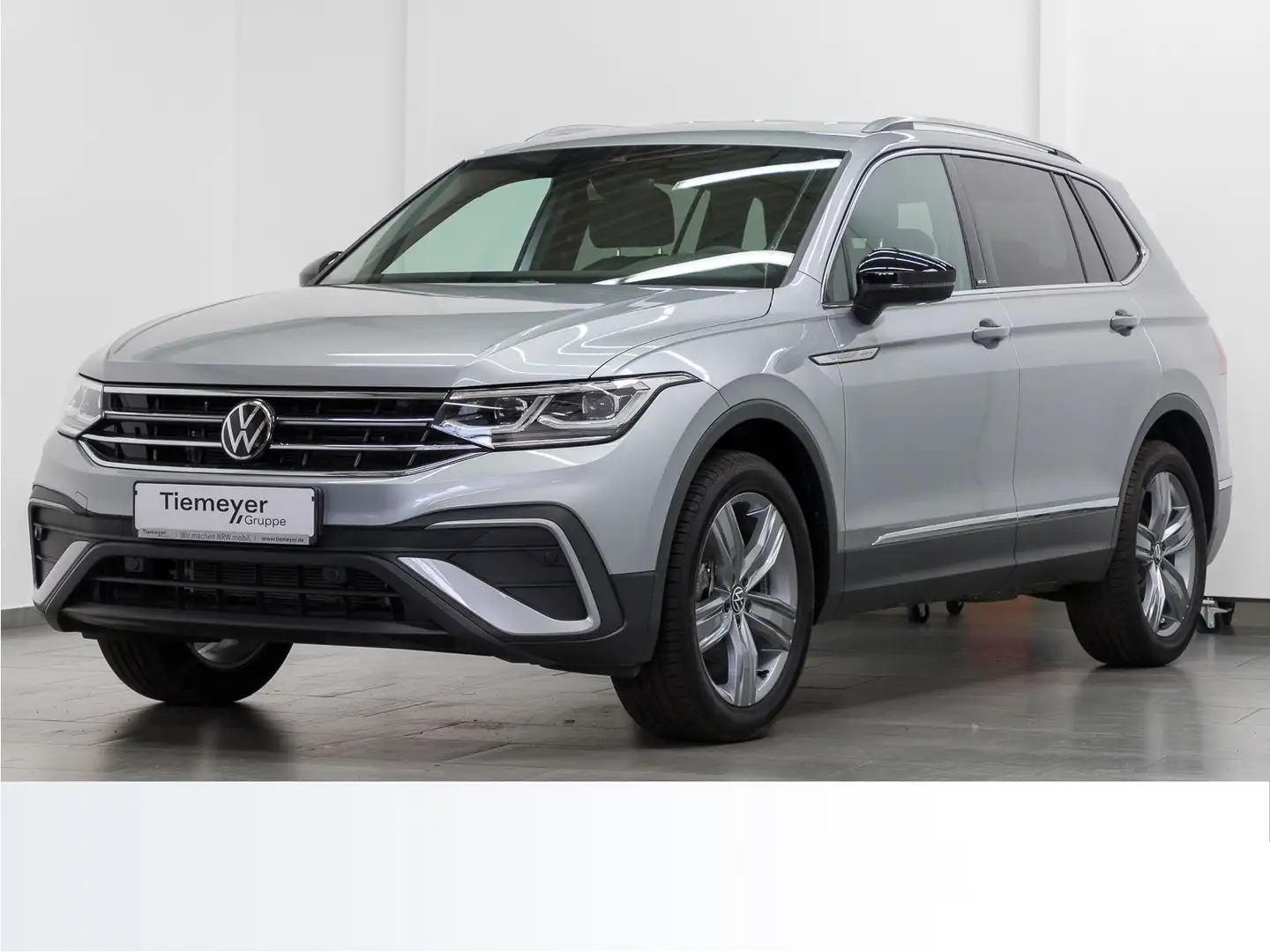 Volkswagen Tiguan Allspace 1.5 TSI DSG MOVE IQ.LIGHT KAMERA Silber - 2