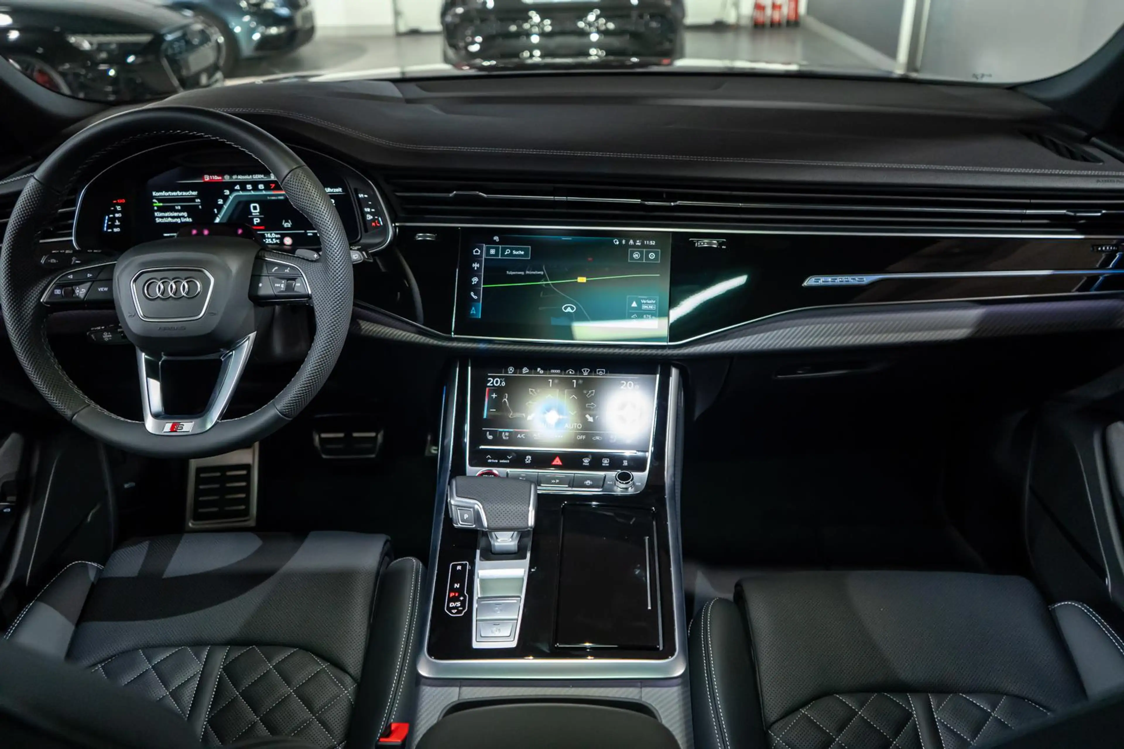 Audi SQ8 4.0 TFSI quattro AHK SHZ PANO HUD B&O STHZ — photo 25