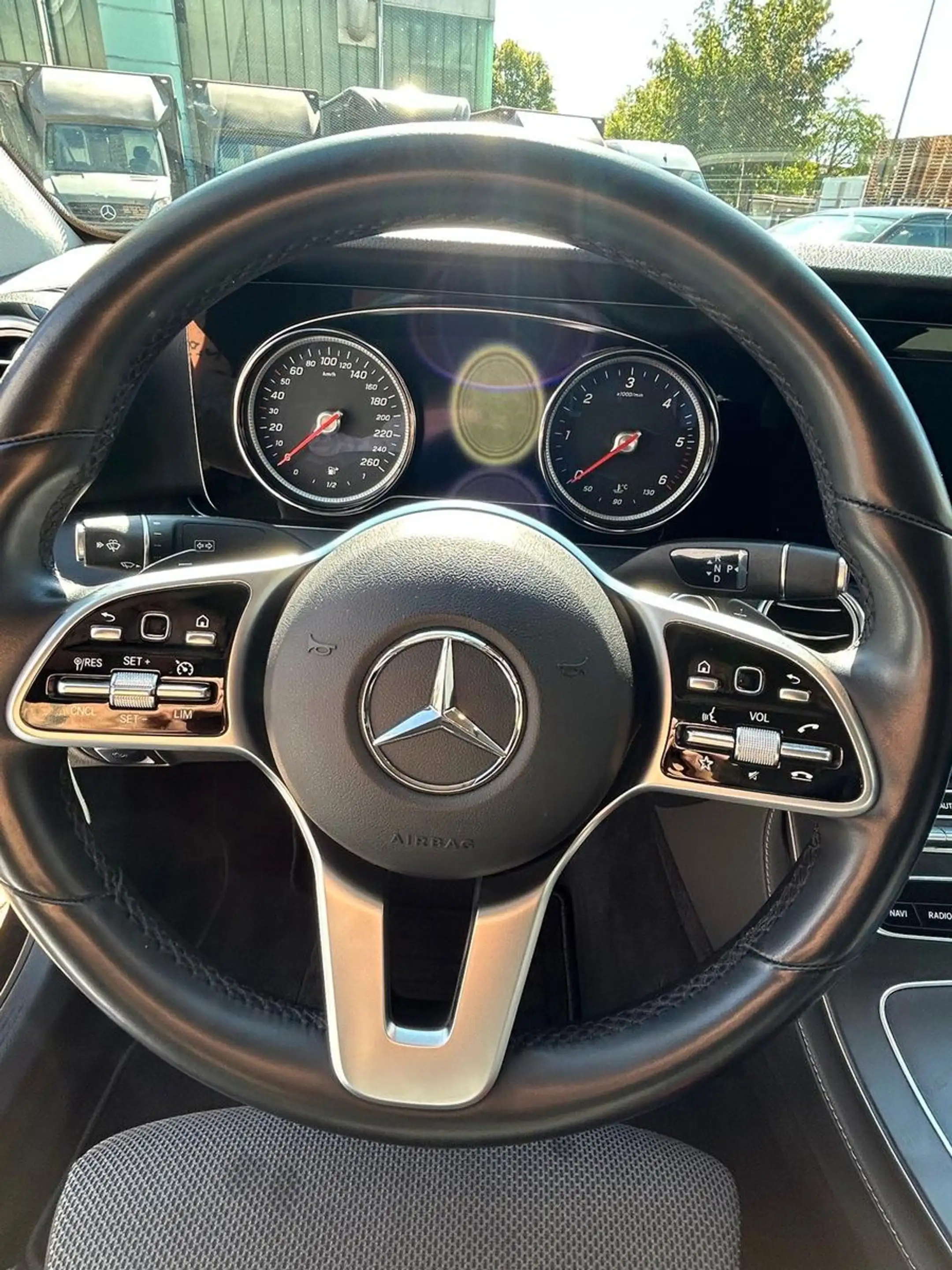 Mercedes-Benz E 400 d 4Matic E Limousine LED INTELLIGENT LIGHT — photo 14