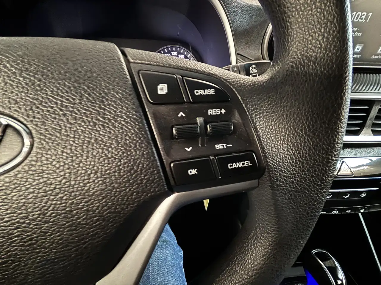 Hyundai TUCSON снимка Hyundai TUCSON