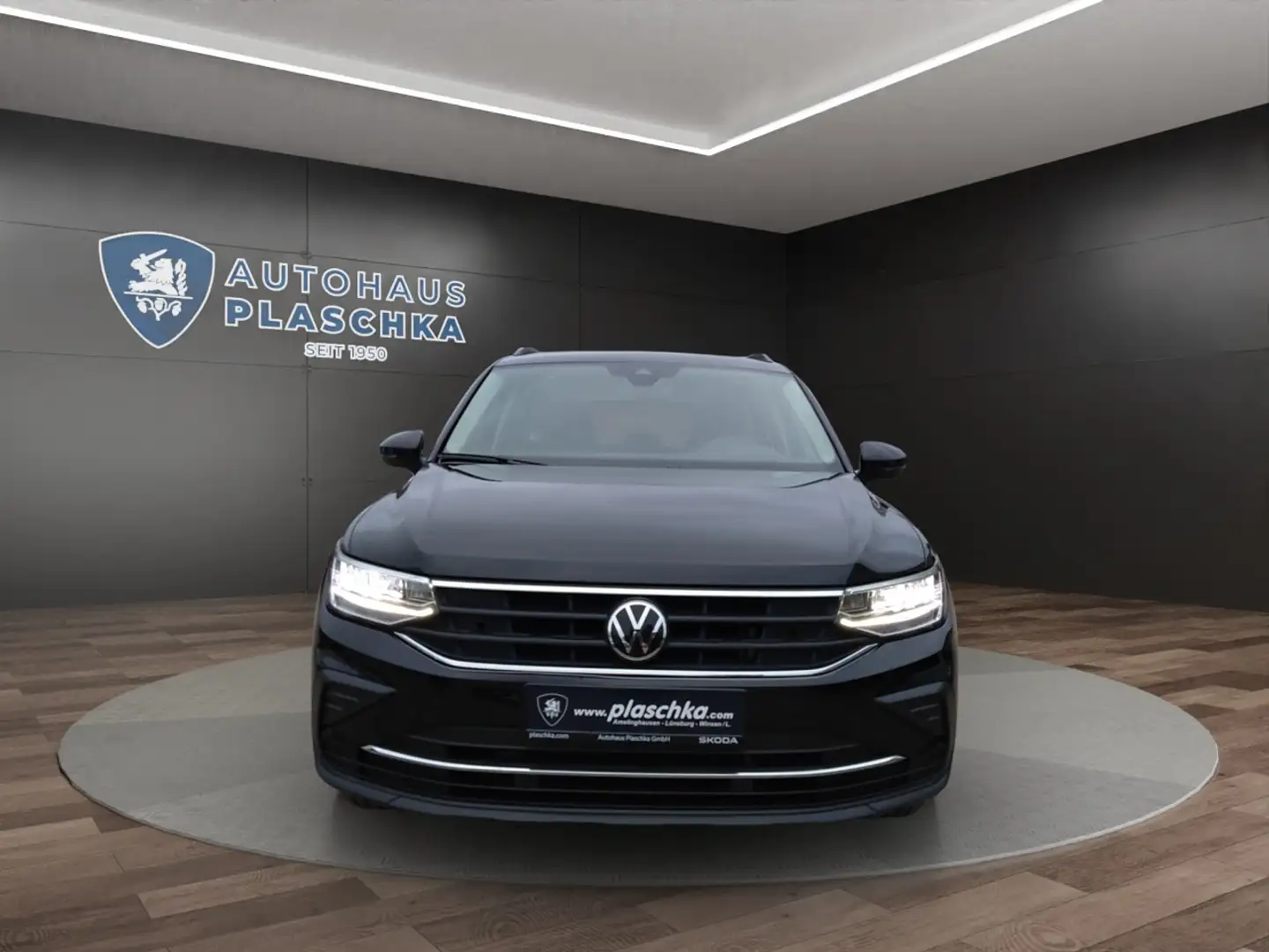 Volkswagen Tiguan 2.0 TDI DSG Life STANDHZ+PANO+NAVI+KAMERA Klima Schwarz - 2