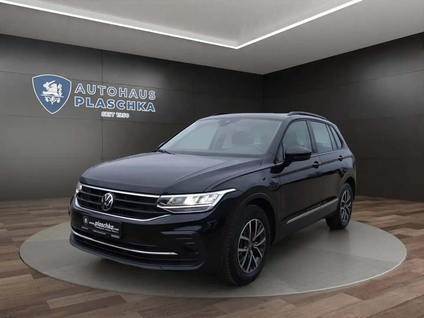 Volkswagen Tiguan 2.0 TDI DSG Life STANDHZ+PANO+NAVI Klima Navi Schwarz - 1